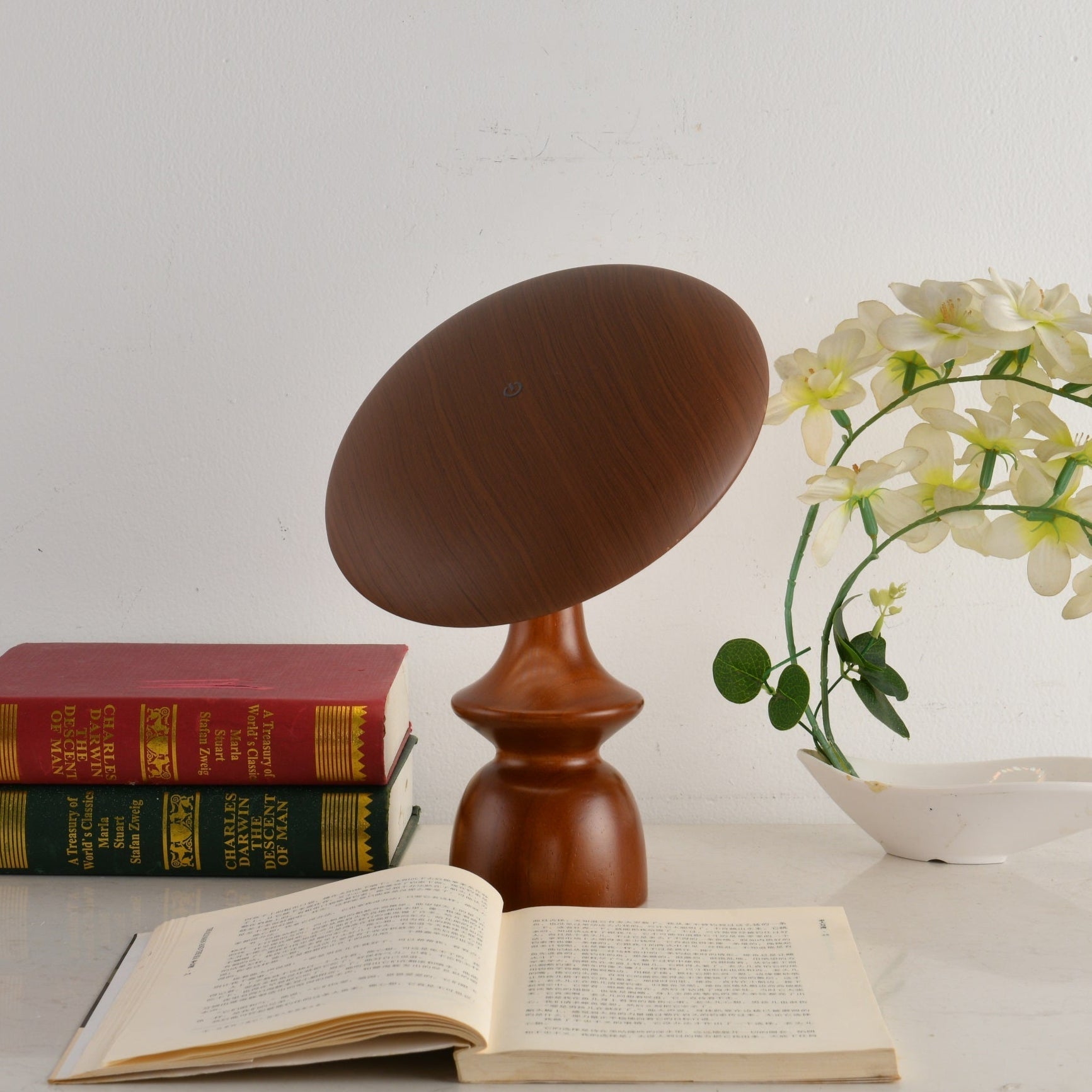 Orbis Vintage Wood Table Lamp-Neutral Decor