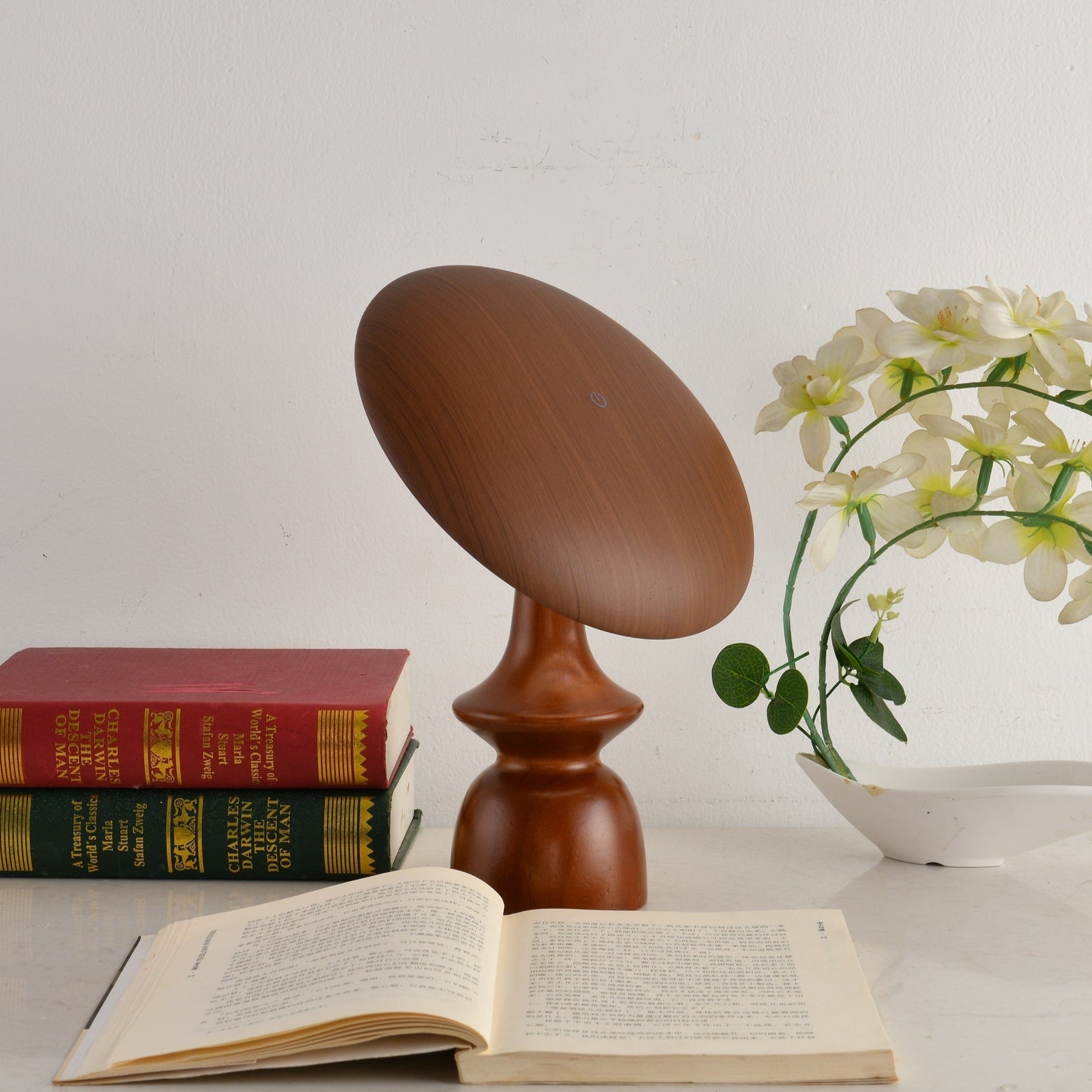 Orbis Vintage Wood Table Lamp-Neutral Decor