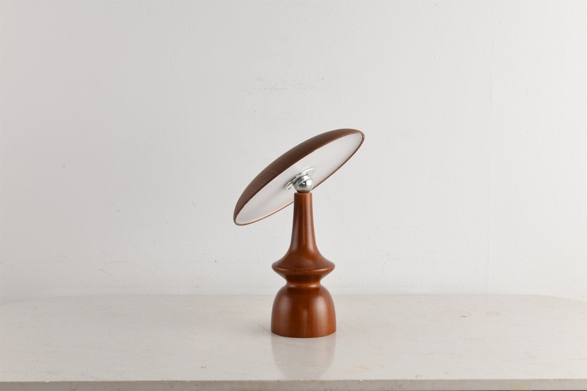 Orbis Vintage Wood Table Lamp-Neutral Decor
