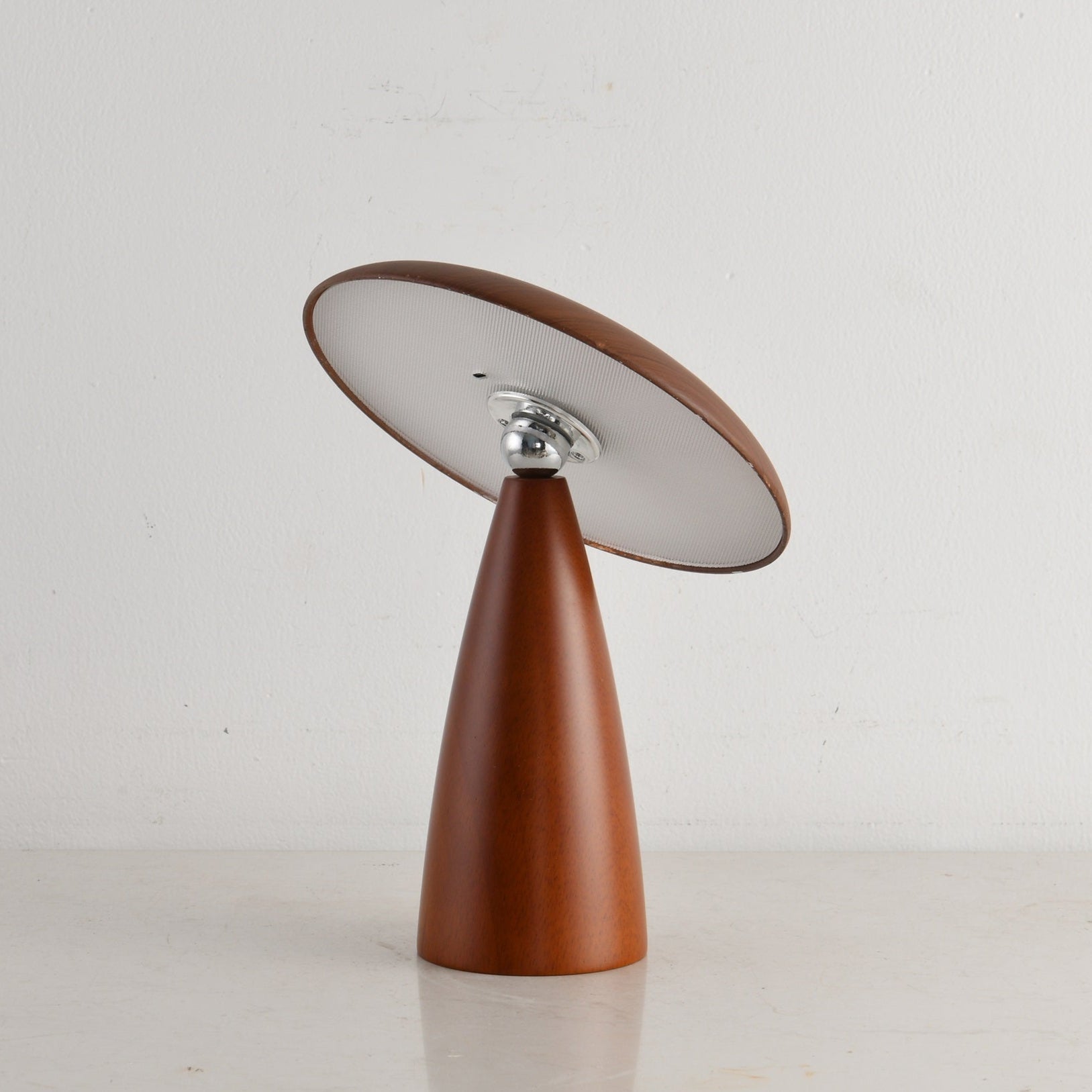 Orbis Vintage Wood Table Lamp-Neutral Decor