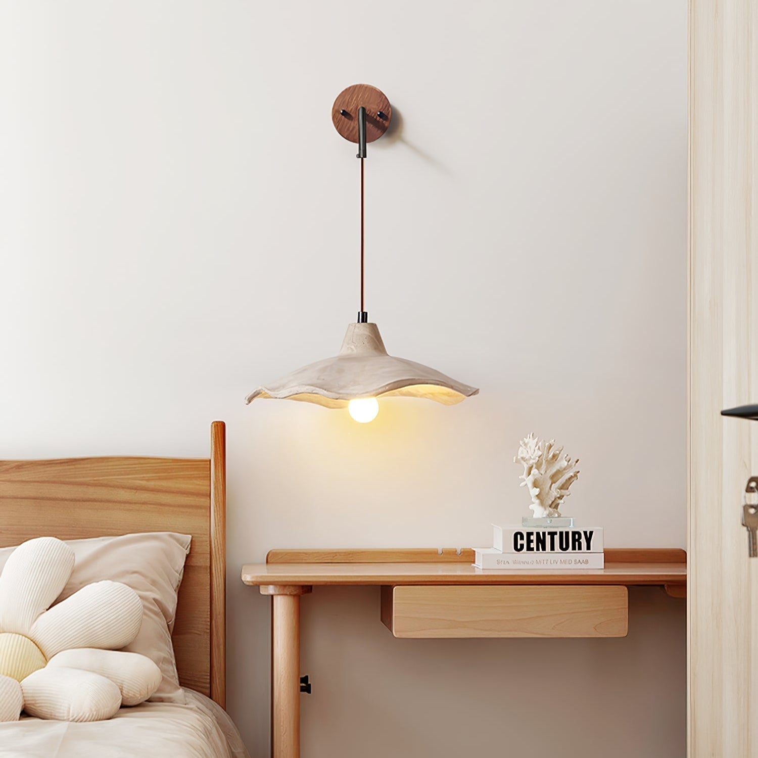 Ella Sconce-Neutral Decor