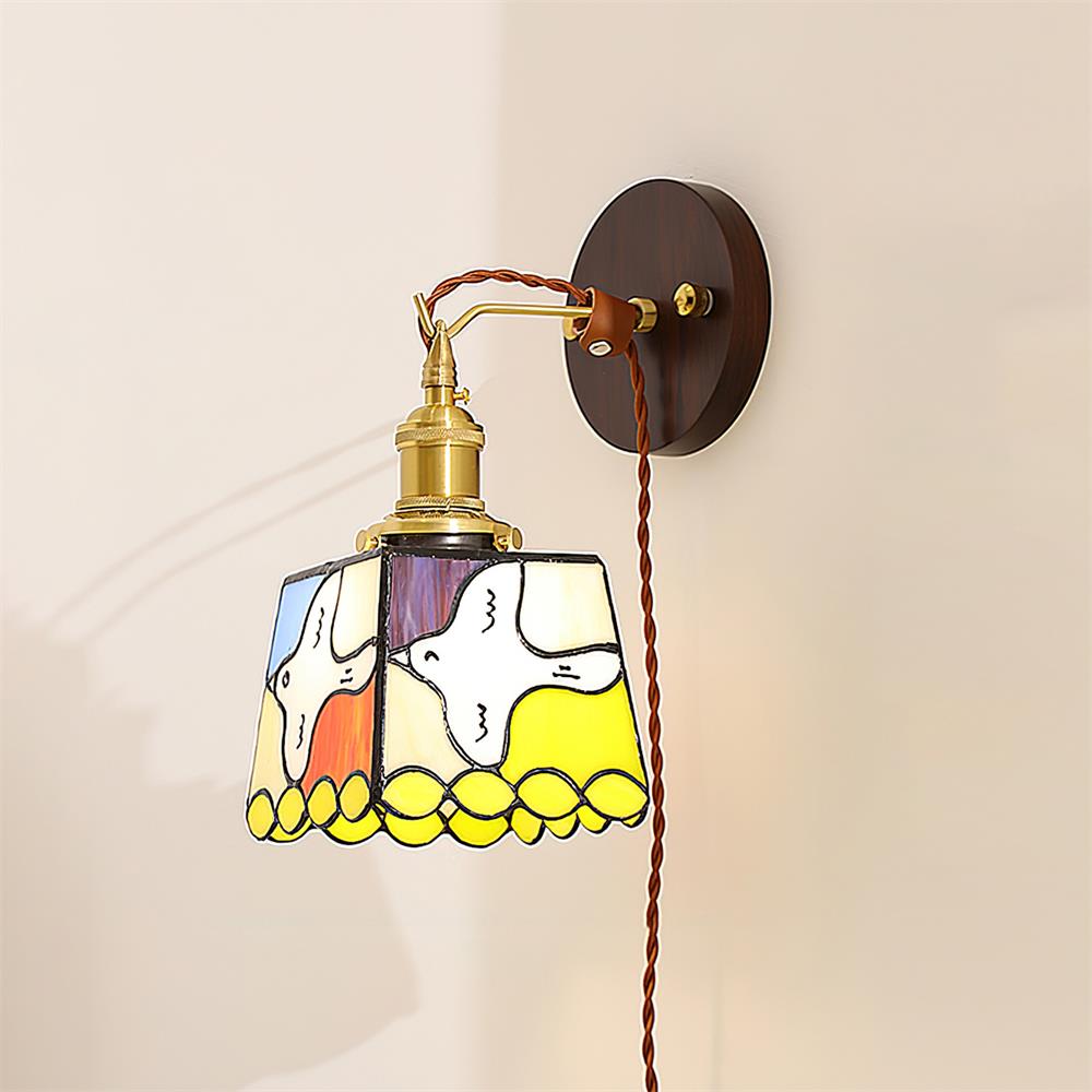 Beatrice Wall Lamp