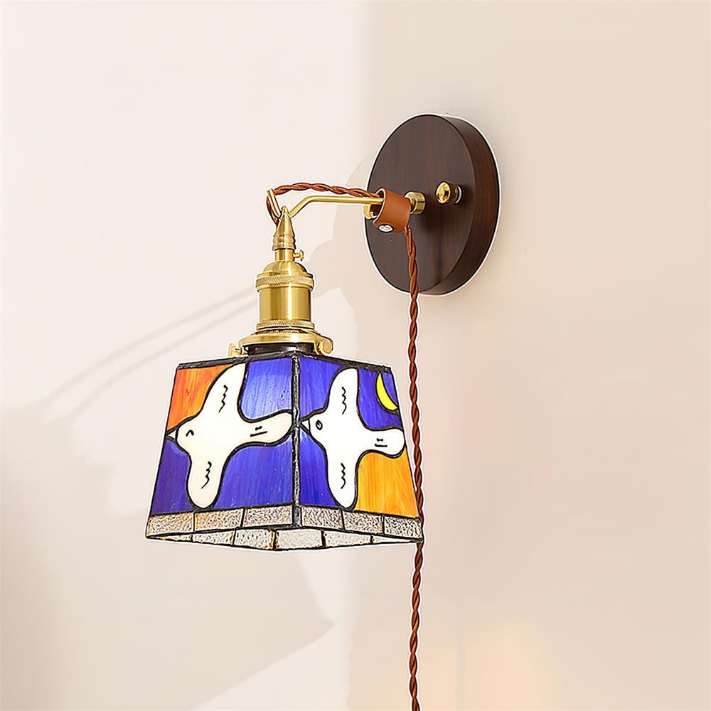Beatrice Wall Lamp