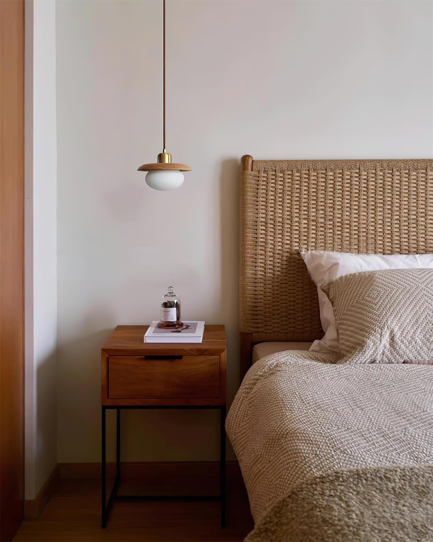Dorian Pendant Light