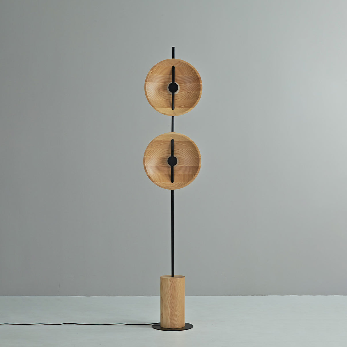 Another angle of the black finish lamp.