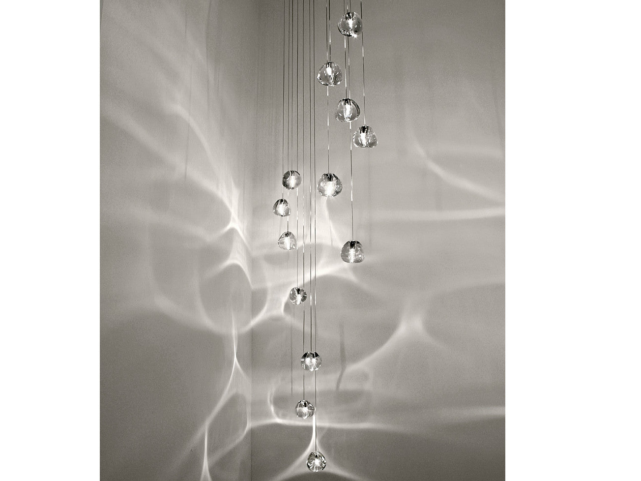 Gevlin Postmodern Luxury Cherry Crystal Pendant Lamp-Neutral Decor