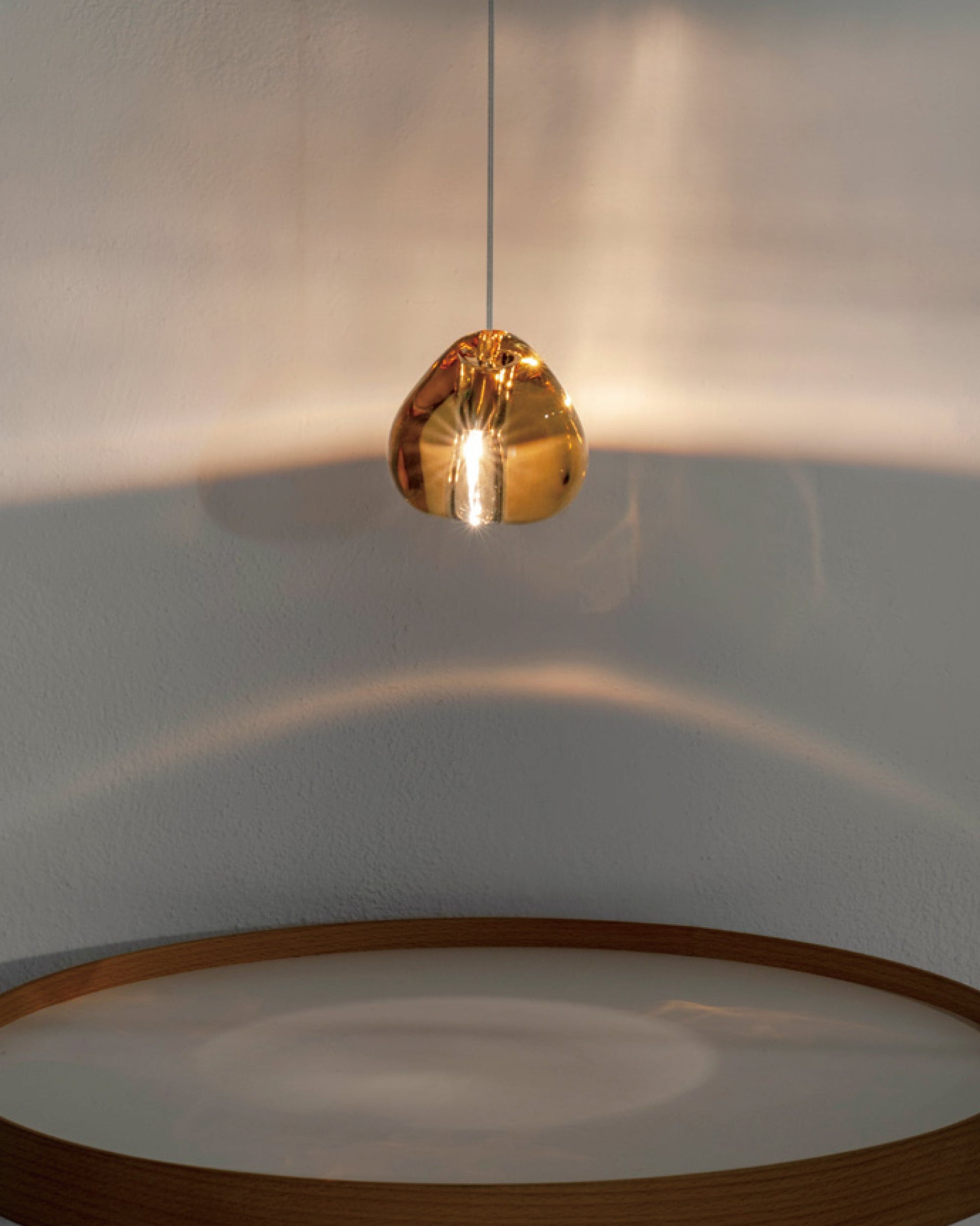 Gevlin Postmodern Luxury Cherry Crystal Pendant Lamp-Neutral Decor