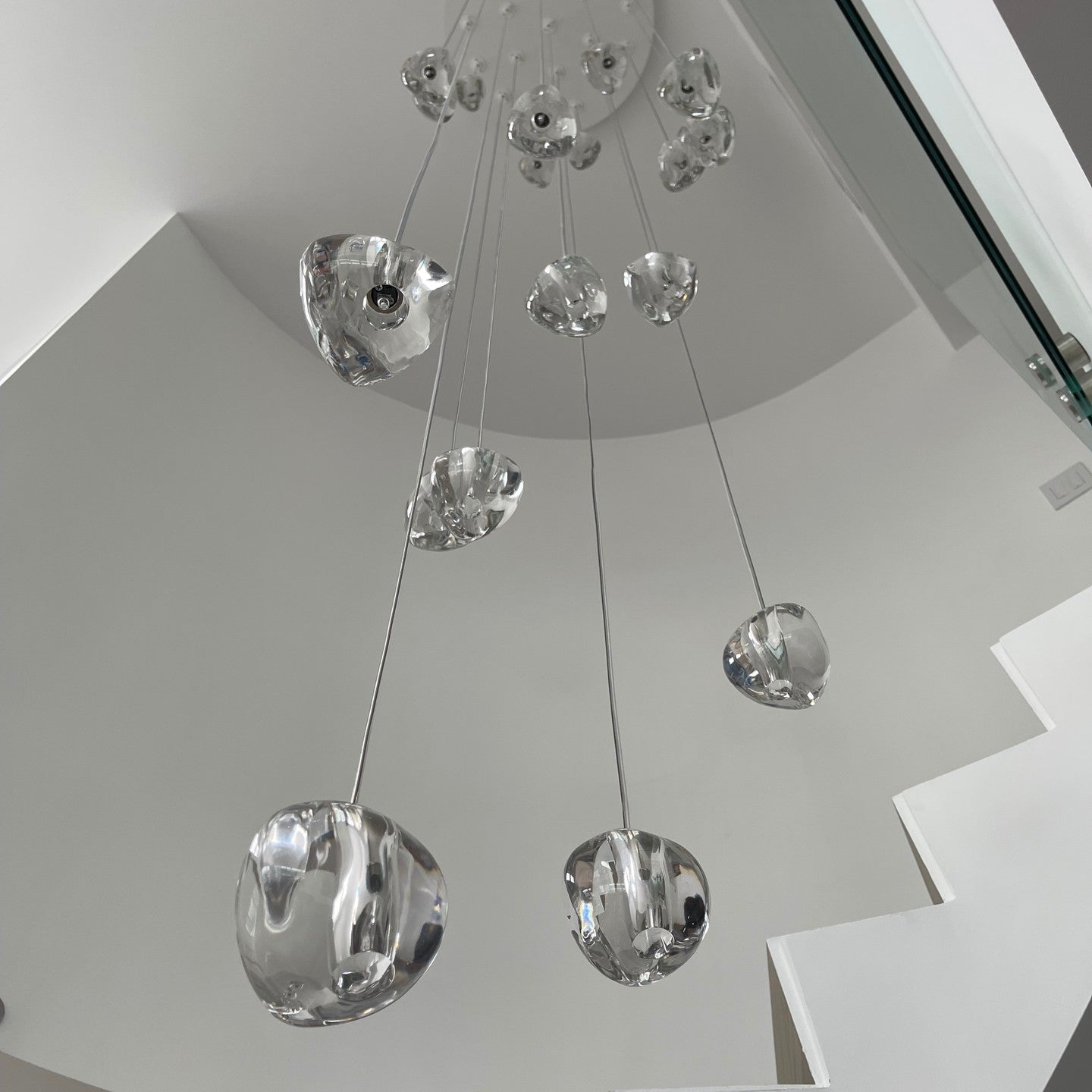 Gevlin Postmodern Luxury Cherry Crystal Pendant Lamp-Neutral Decor