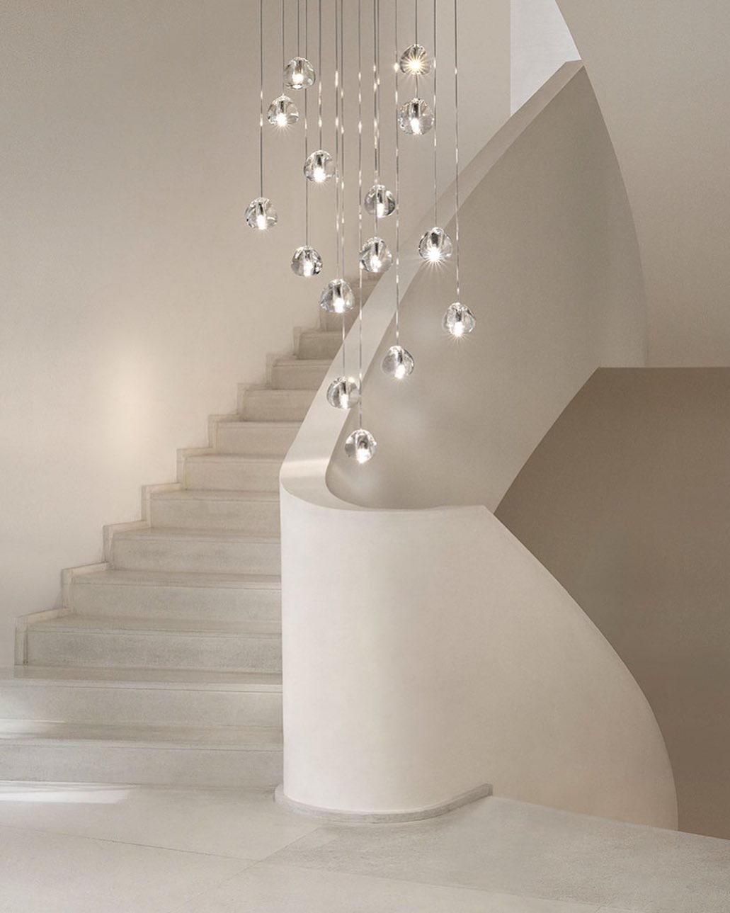 Gevlin Postmodern Luxury Cherry Crystal Pendant Lamp-Neutral Decor