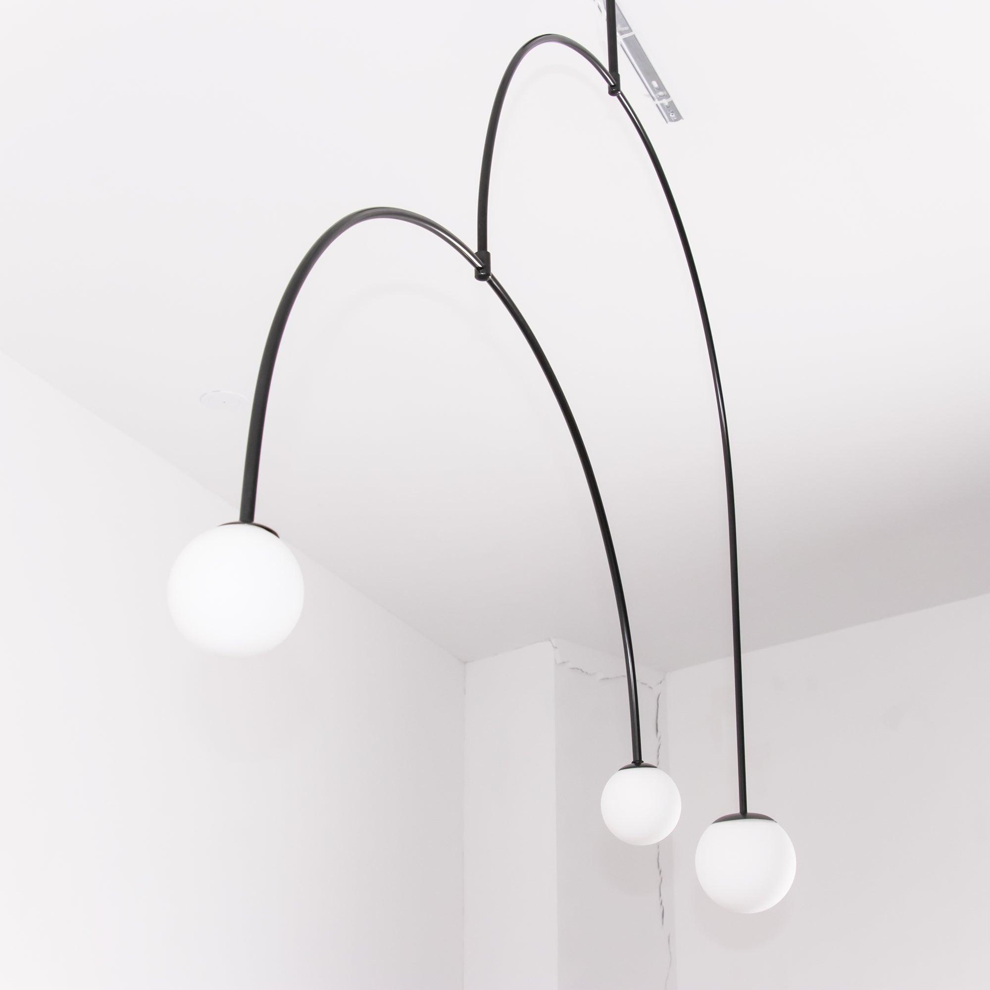 Lustra Chandelier Mobile Black Minimalist-Neutral Decor