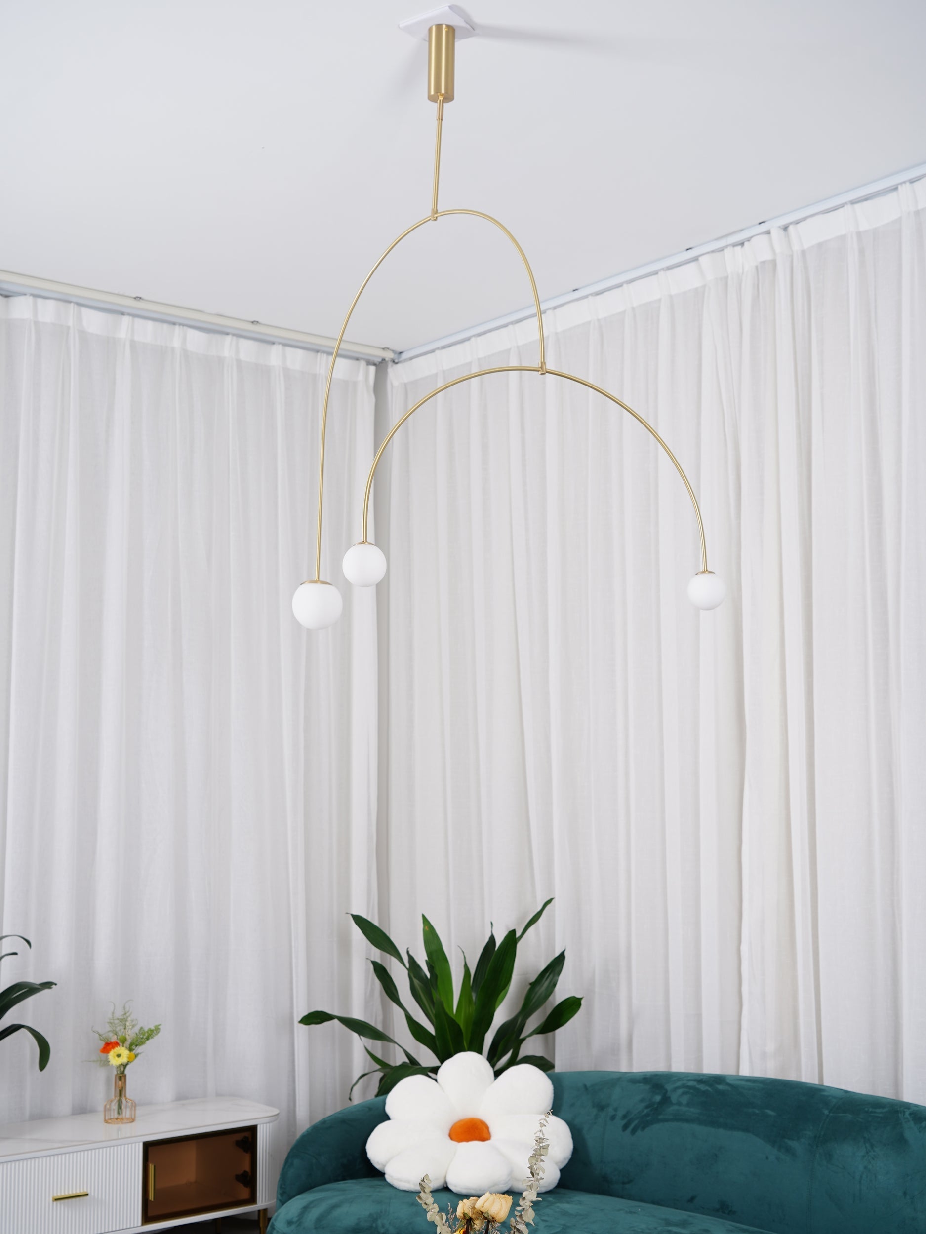 Lustra Chandelier Mobile Black Minimalist-Neutral Decor