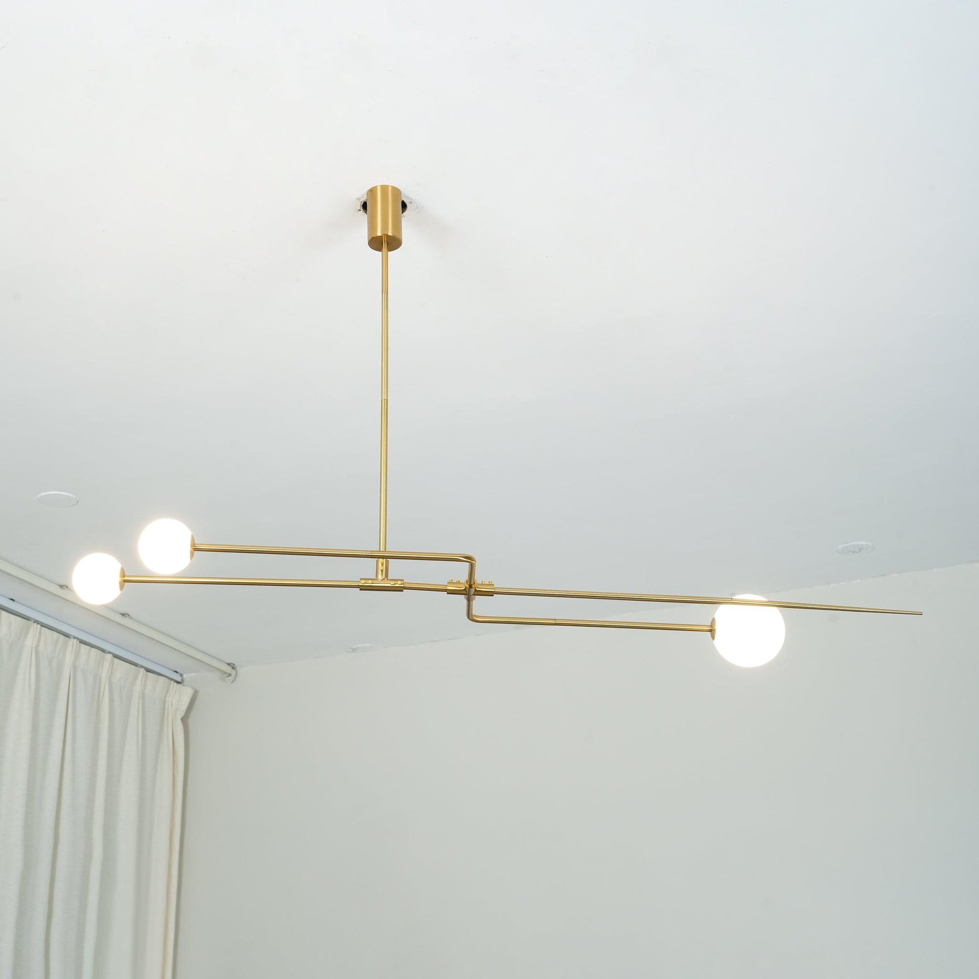 Lustra Chandelier Mobile Black Minimalist-Neutral Decor