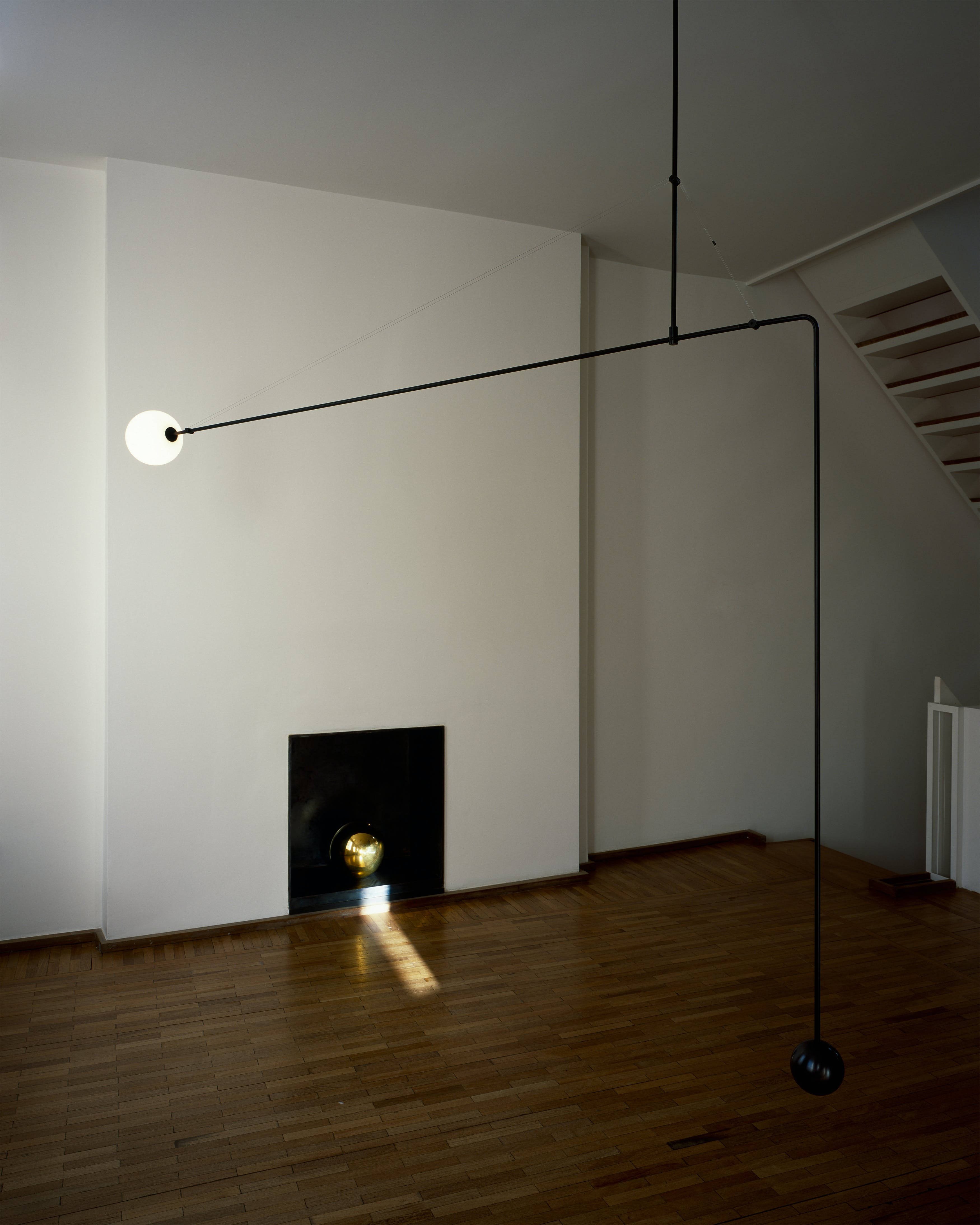 Lustra Chandelier Mobile Black Minimalist-Neutral Decor