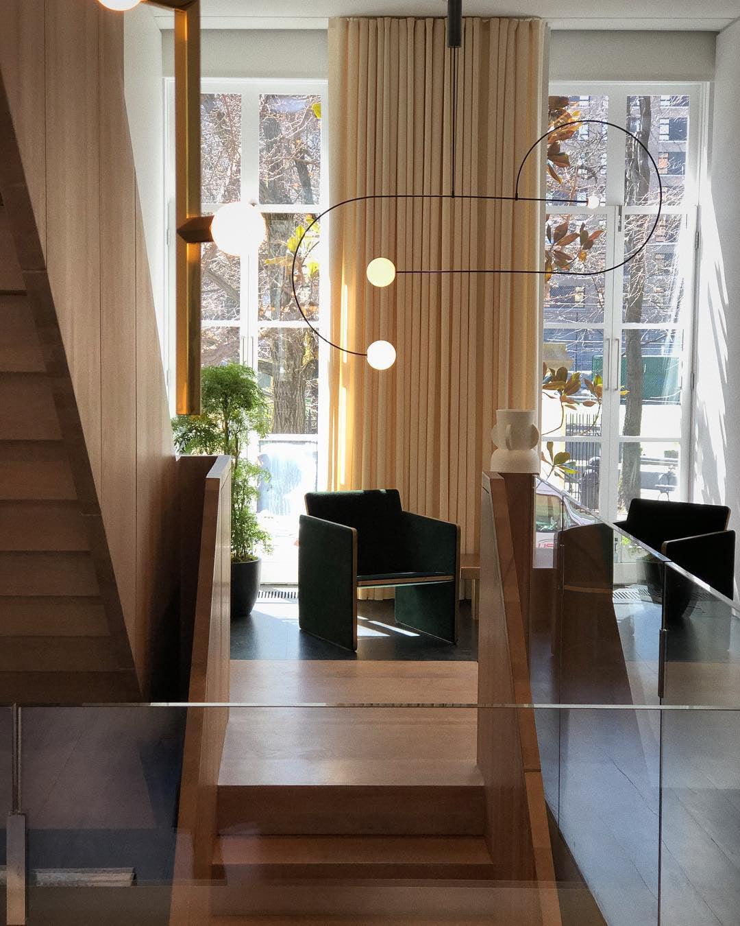 Lustra Chandelier Mobile Black Minimalist-Neutral Decor