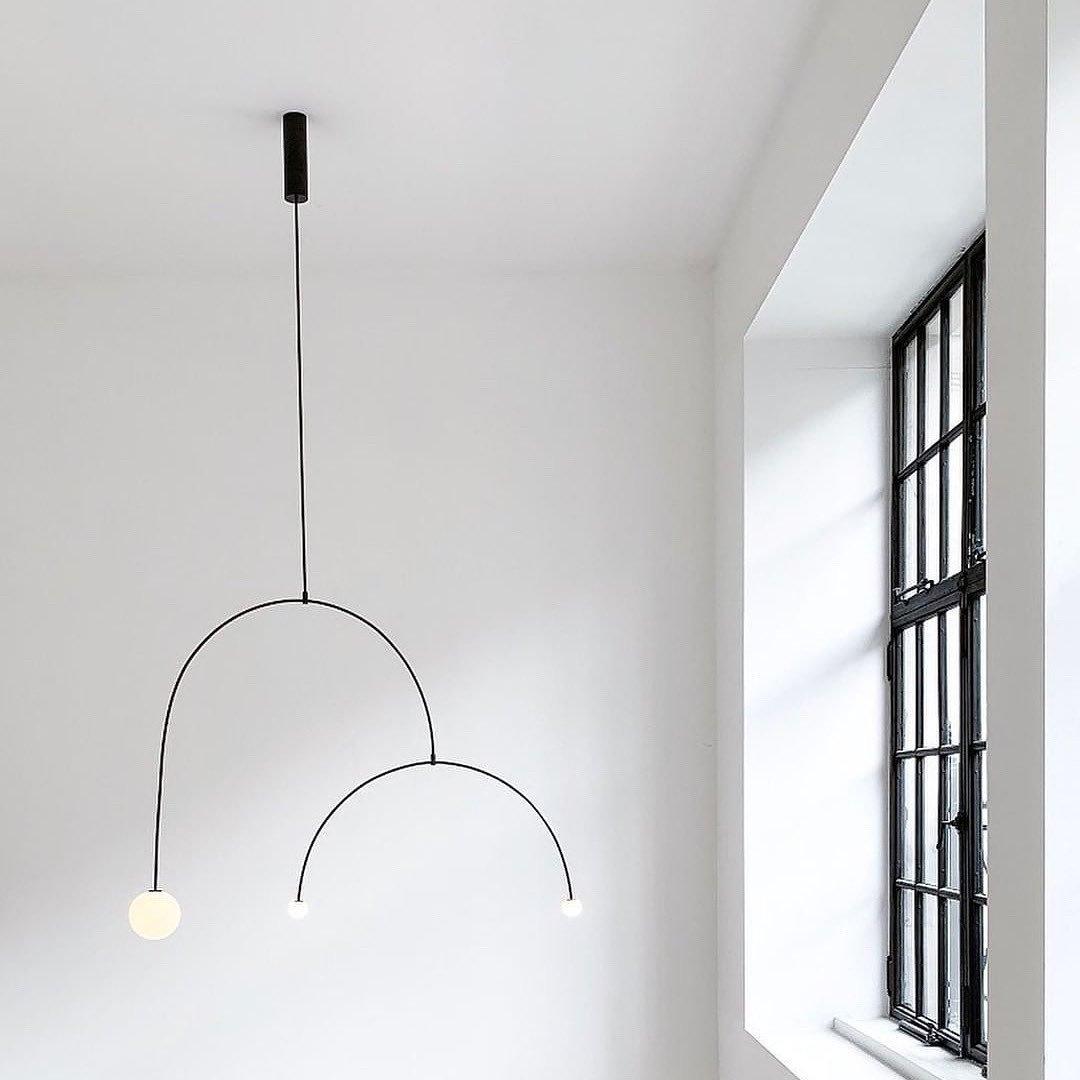 Lustra Chandelier Mobile Black Minimalist-Neutral Decor