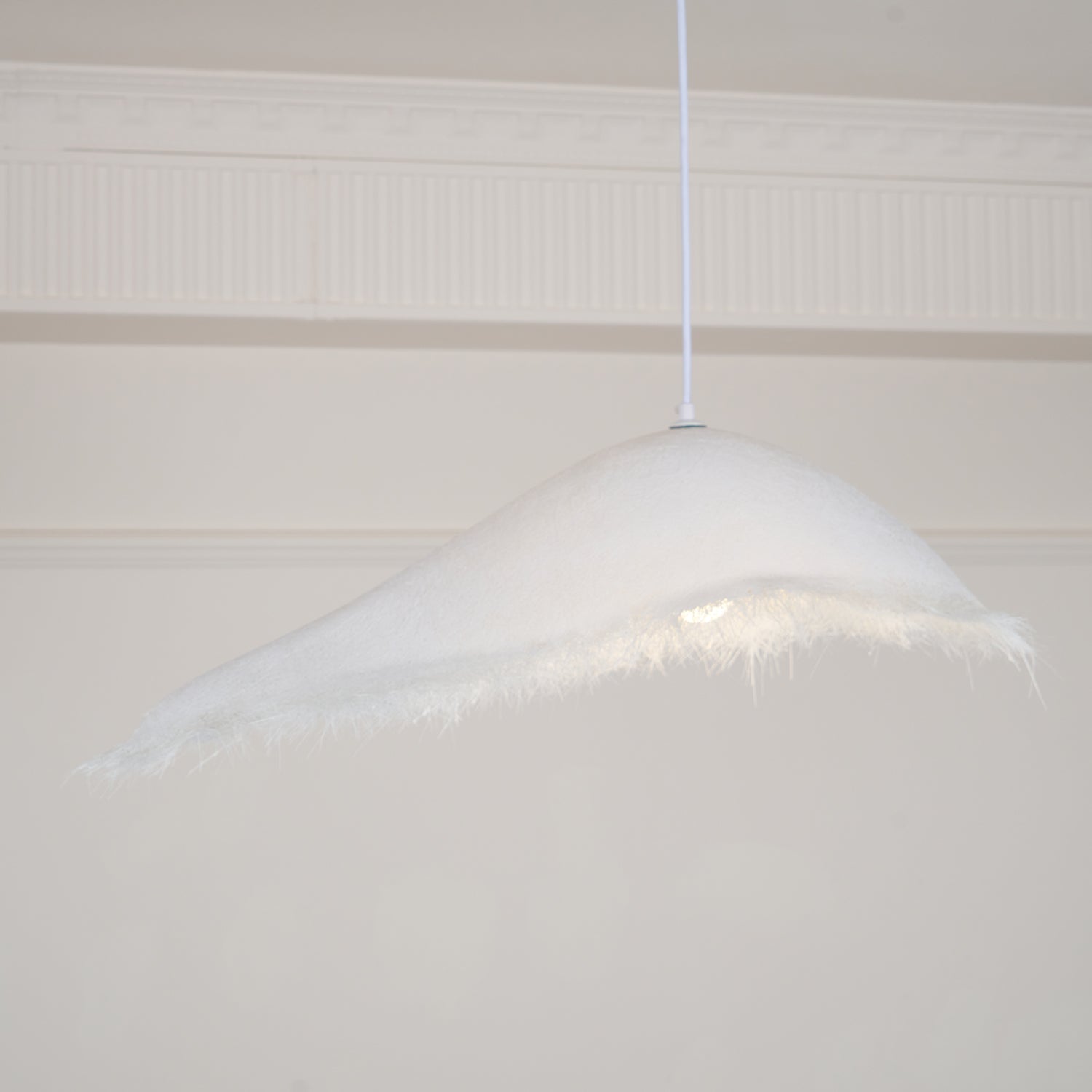 Lustra Pendant Lamp-Neutral Decor