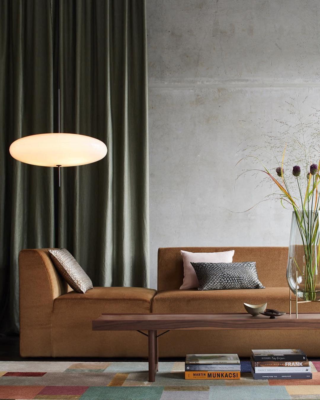 Lustra Pendant Lamp Joined Black-Painted for Living Room-Neutral Decor