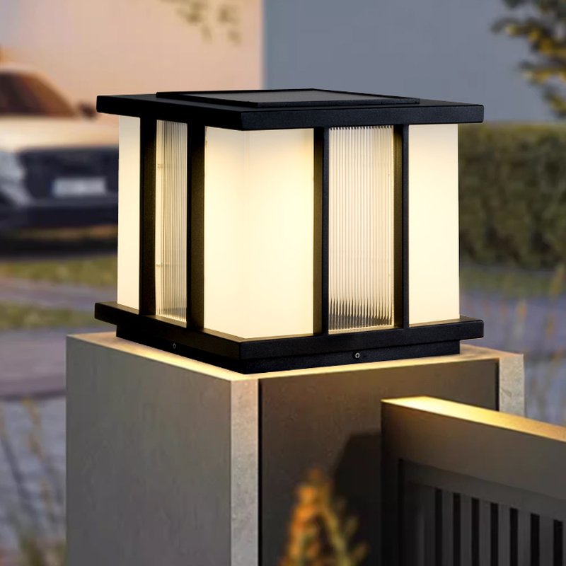 Rild Modern Cube Glass Solar Outdoor Light-Neutral Decor