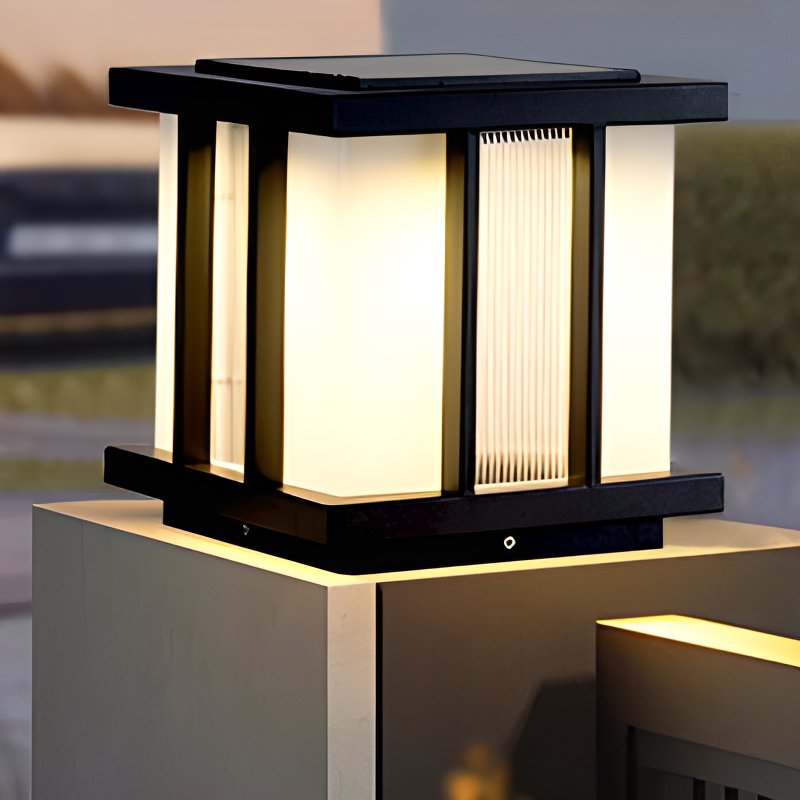 Rild Modern Cube Glass Solar Outdoor Light-Neutral Decor