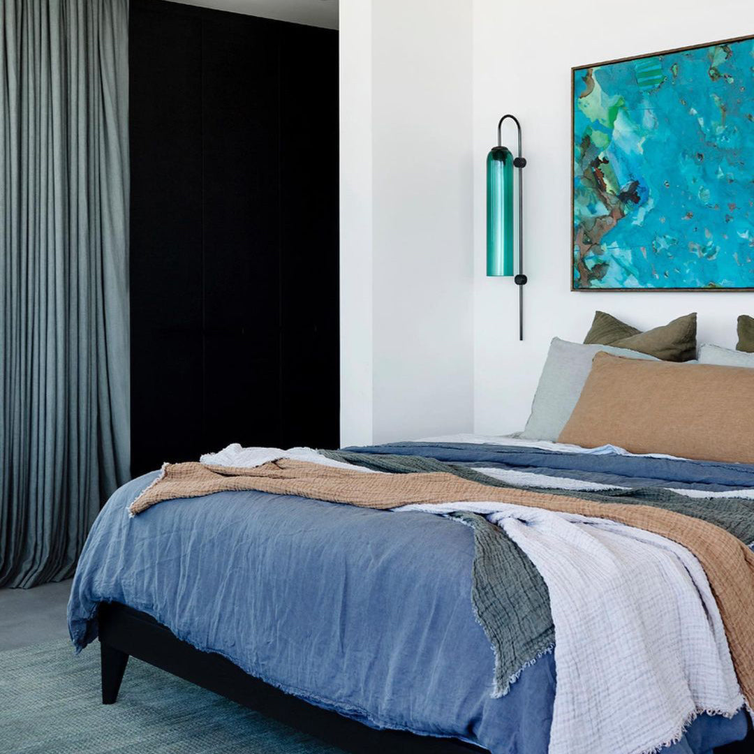 Modern Glass Wall Lamp-Neutral Decor