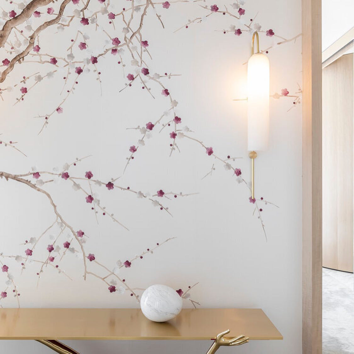 Modern Glass Wall Lamp-Neutral Decor