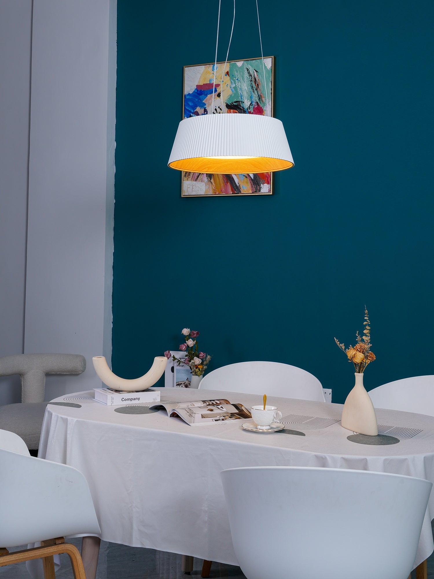 Eru Classic Minimalistic Pendant Light-Neutral Decor
