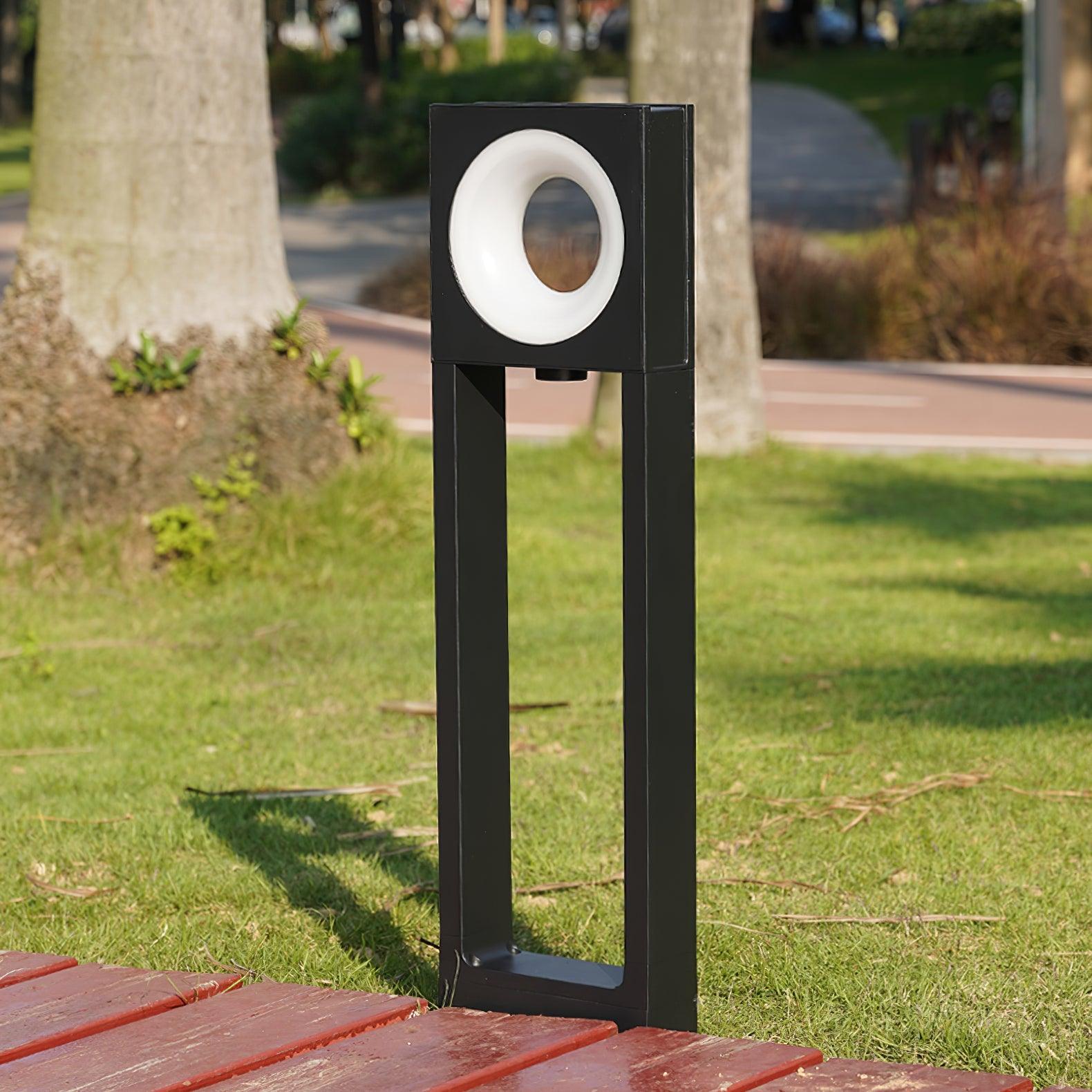 Jeremy Minimalist Outdoor Light-Neutral Decor