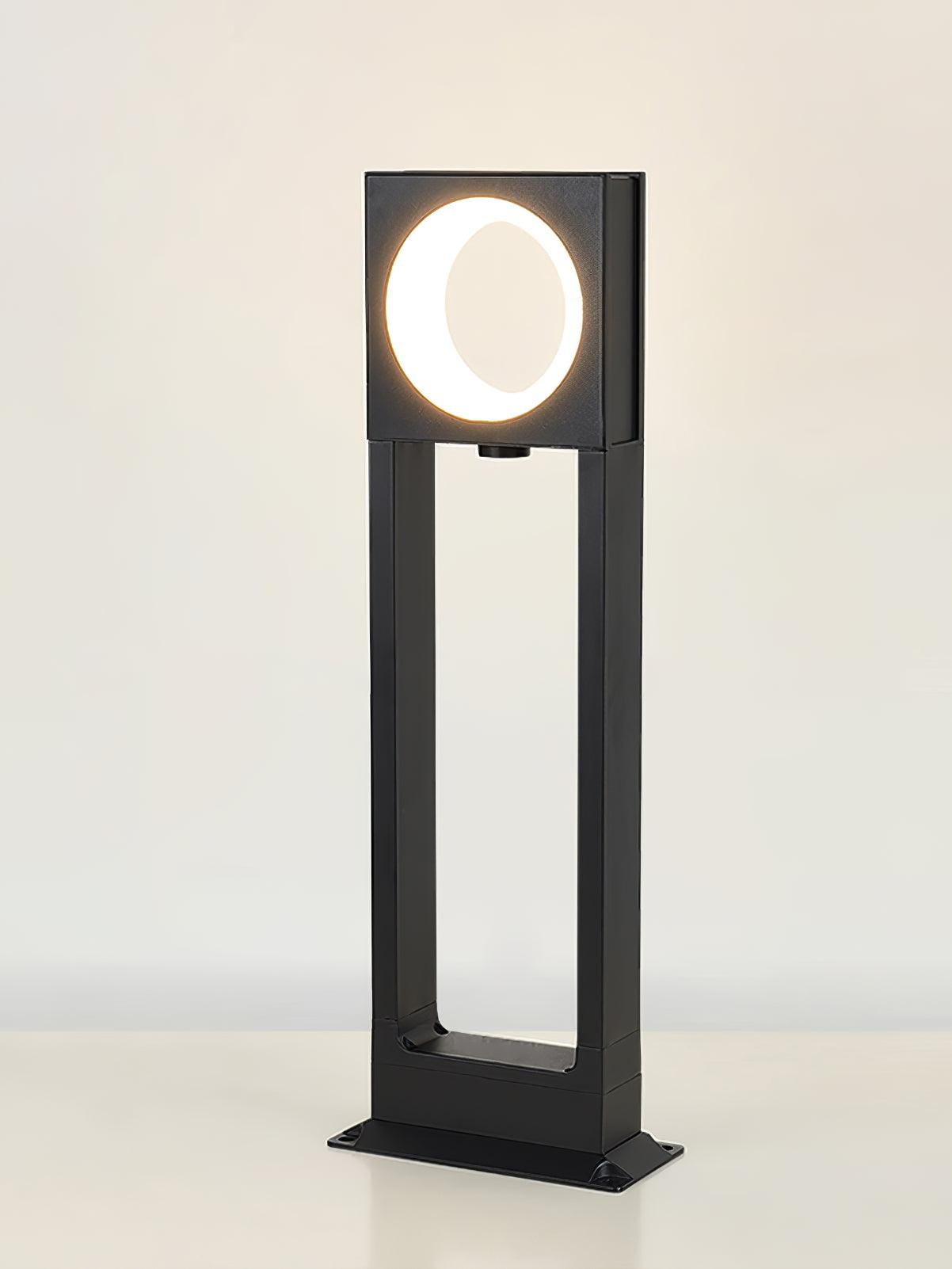 Jeremy Minimalist Outdoor Light-Neutral Decor