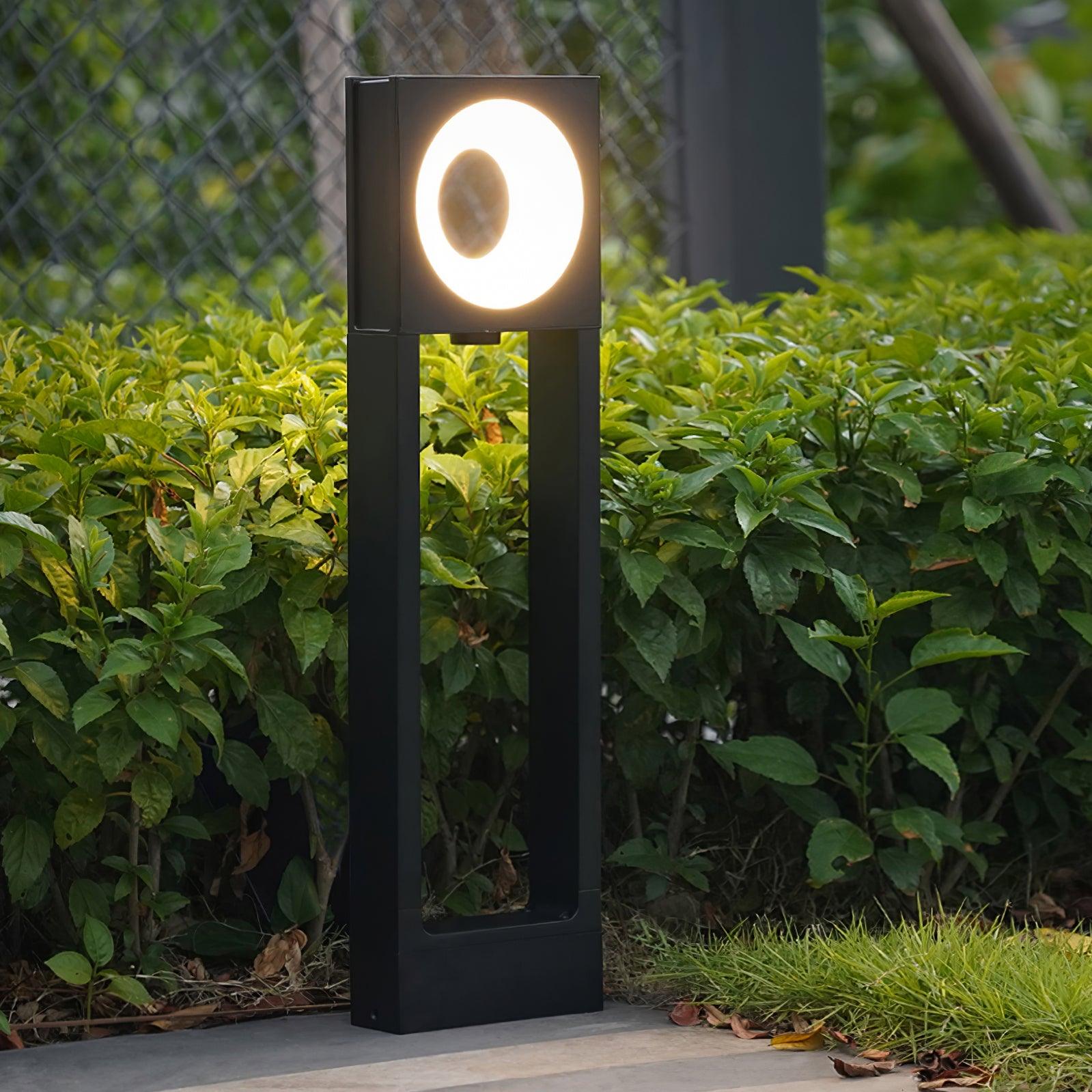 Jeremy Minimalist Outdoor Light-Neutral Decor