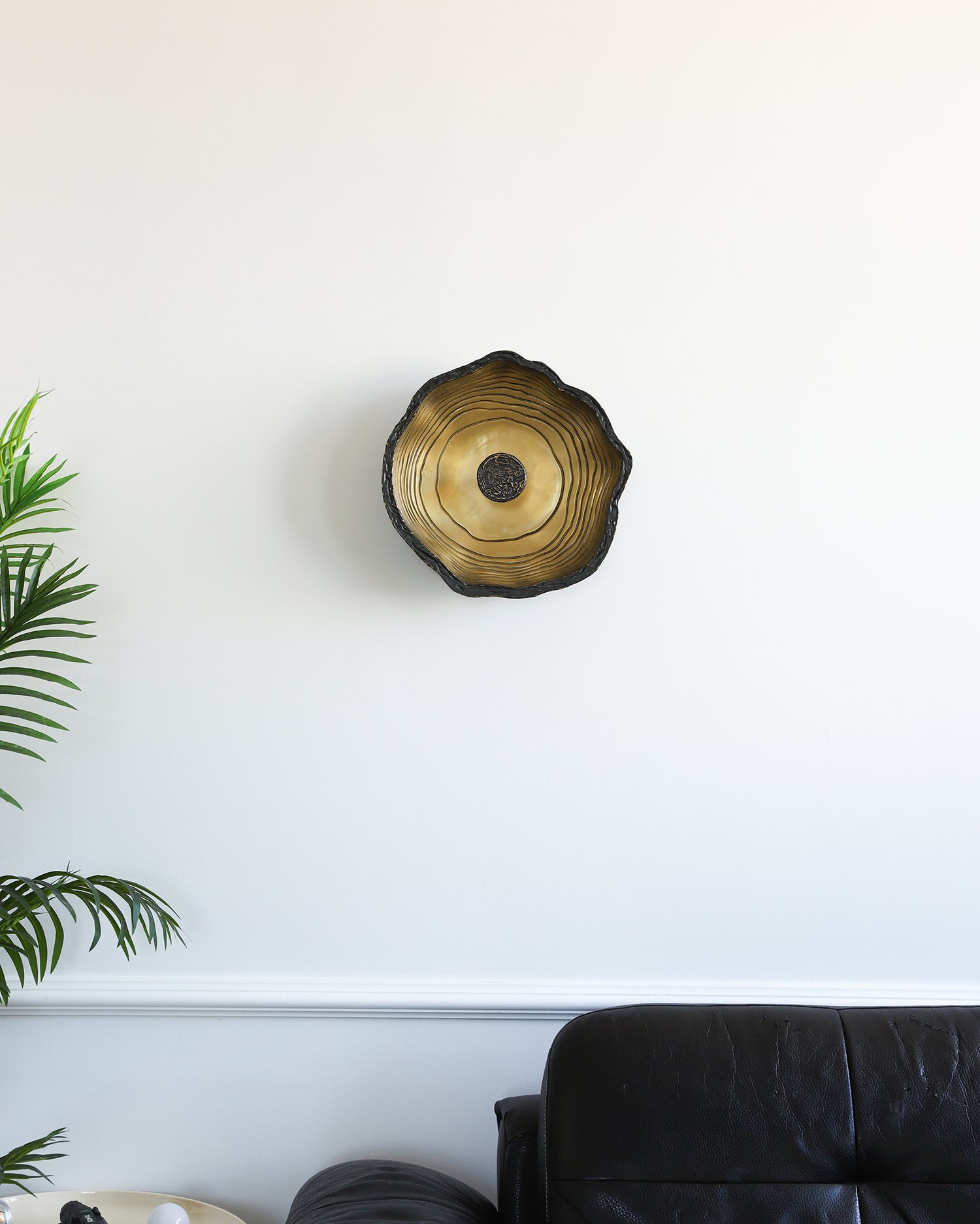 Aurevra Black Wall Lamp