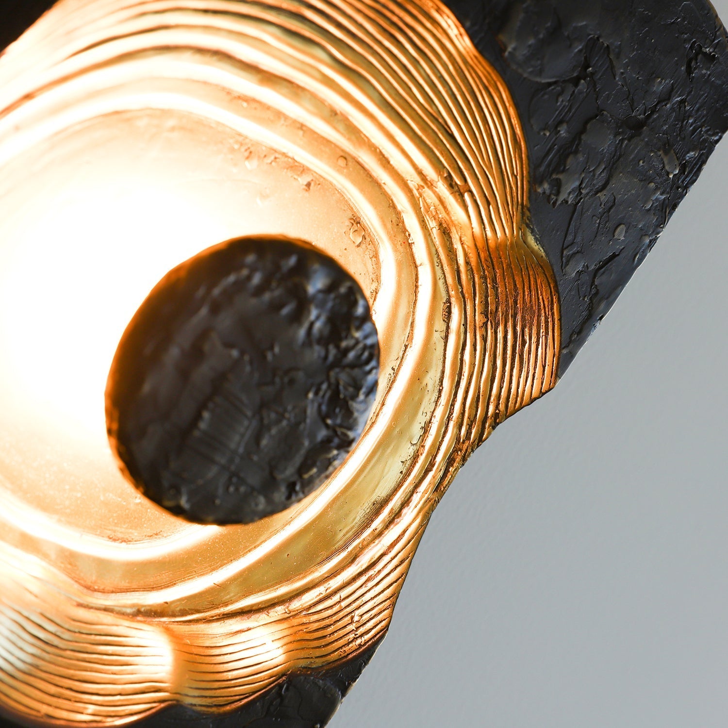 Aurevra Black Wall Lamp