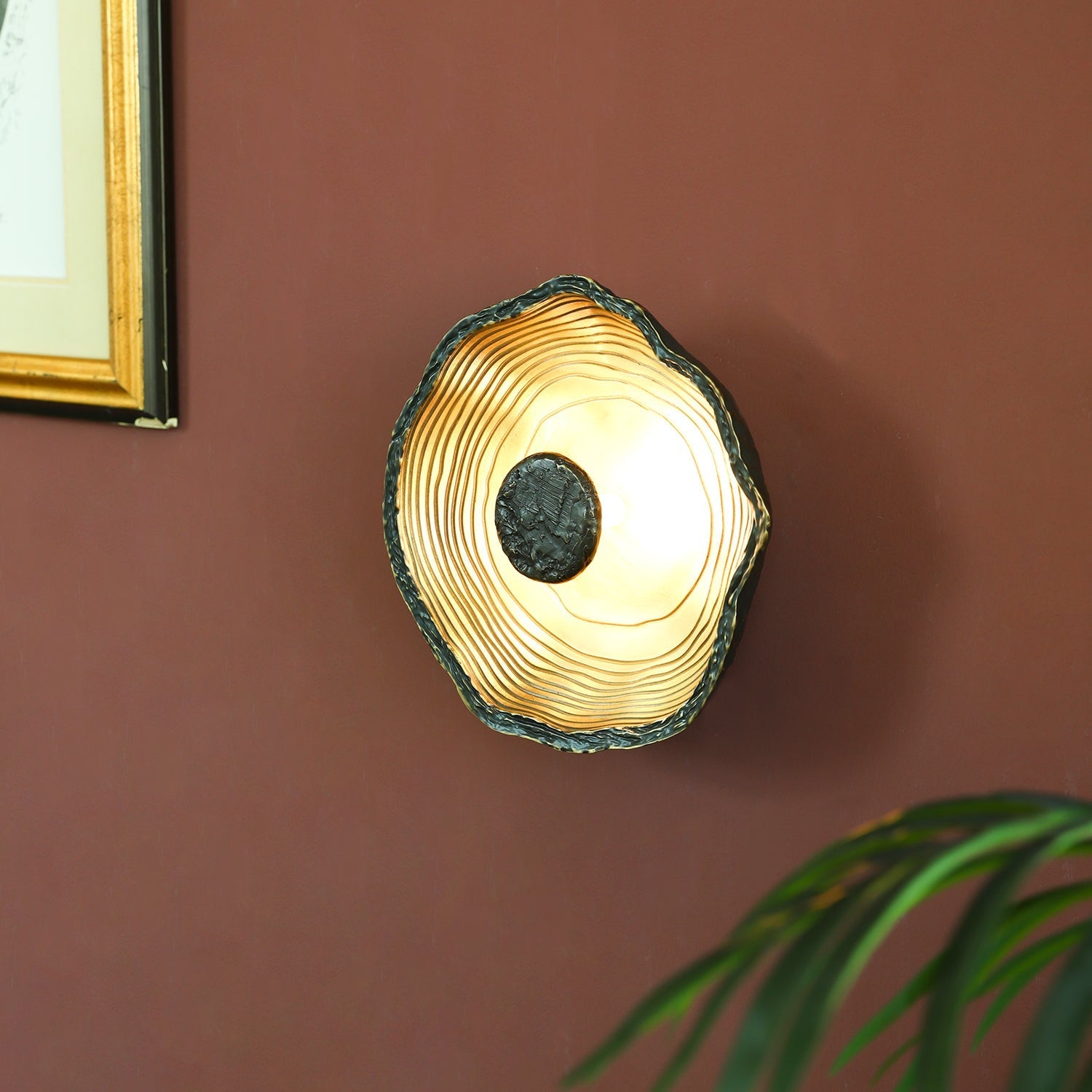 Aurevra Black Wall Lamp