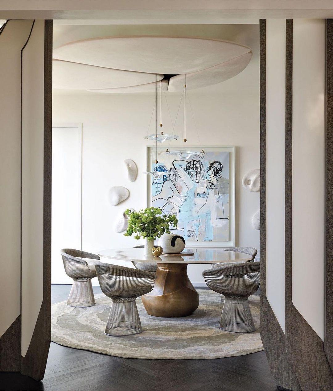 Avelo Brass Minimalistic Pendant Light-Neutral Decor