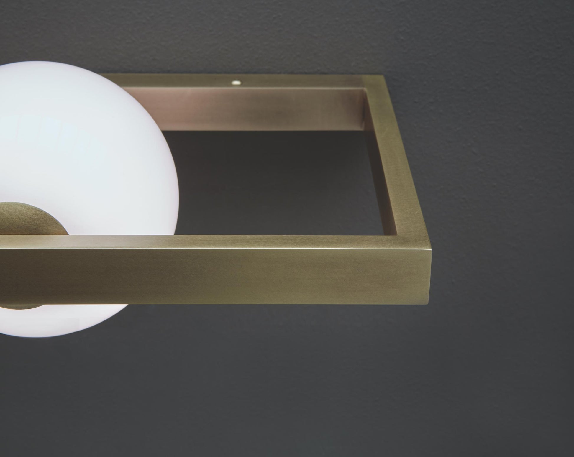 Etalarae Modern Minimalist Glass Sconce Wall lamp-Neutral Decor