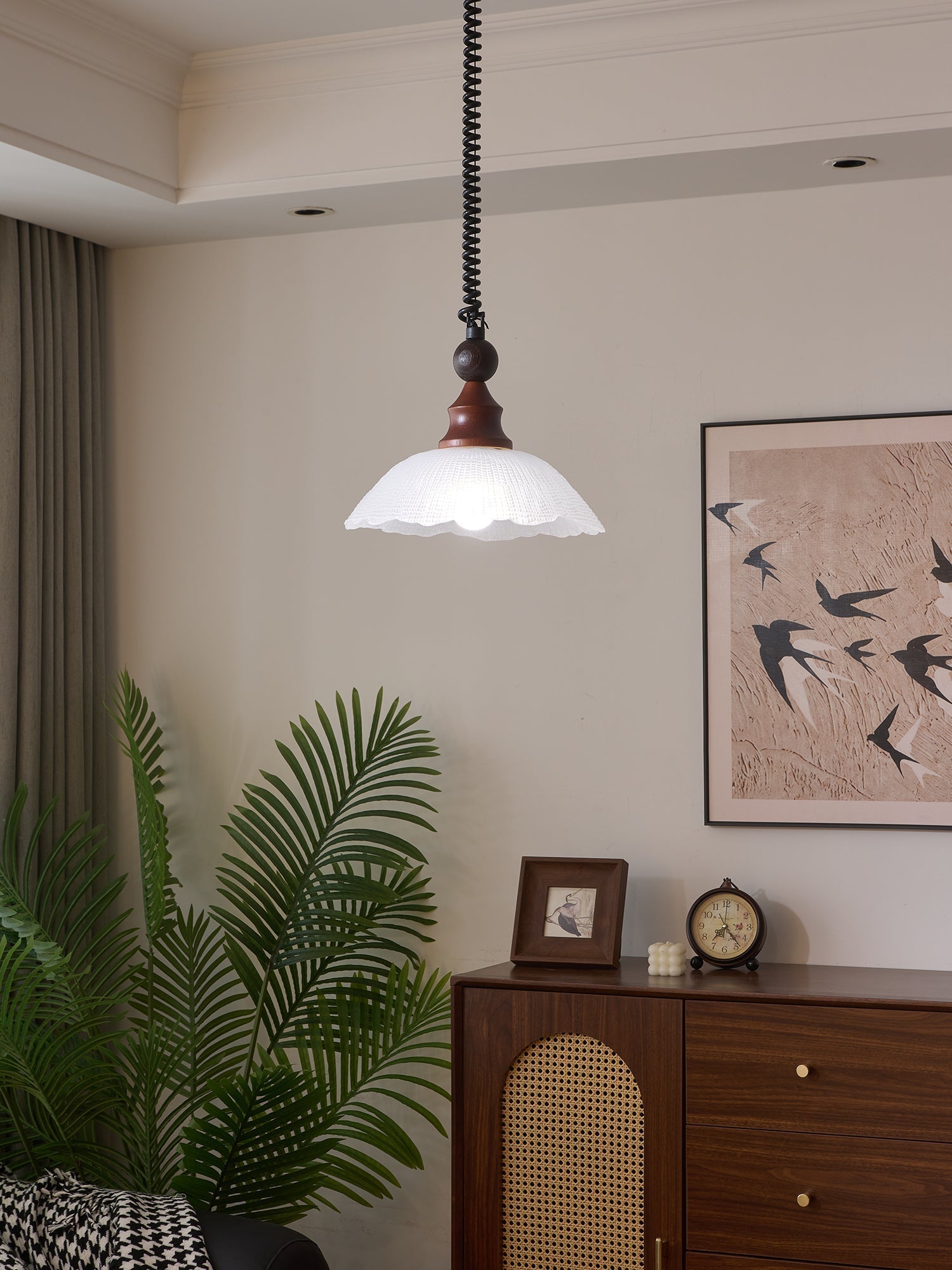 Nydoreth Elegance Vintage Art Wood Pendant Lamp-Neutral Decor