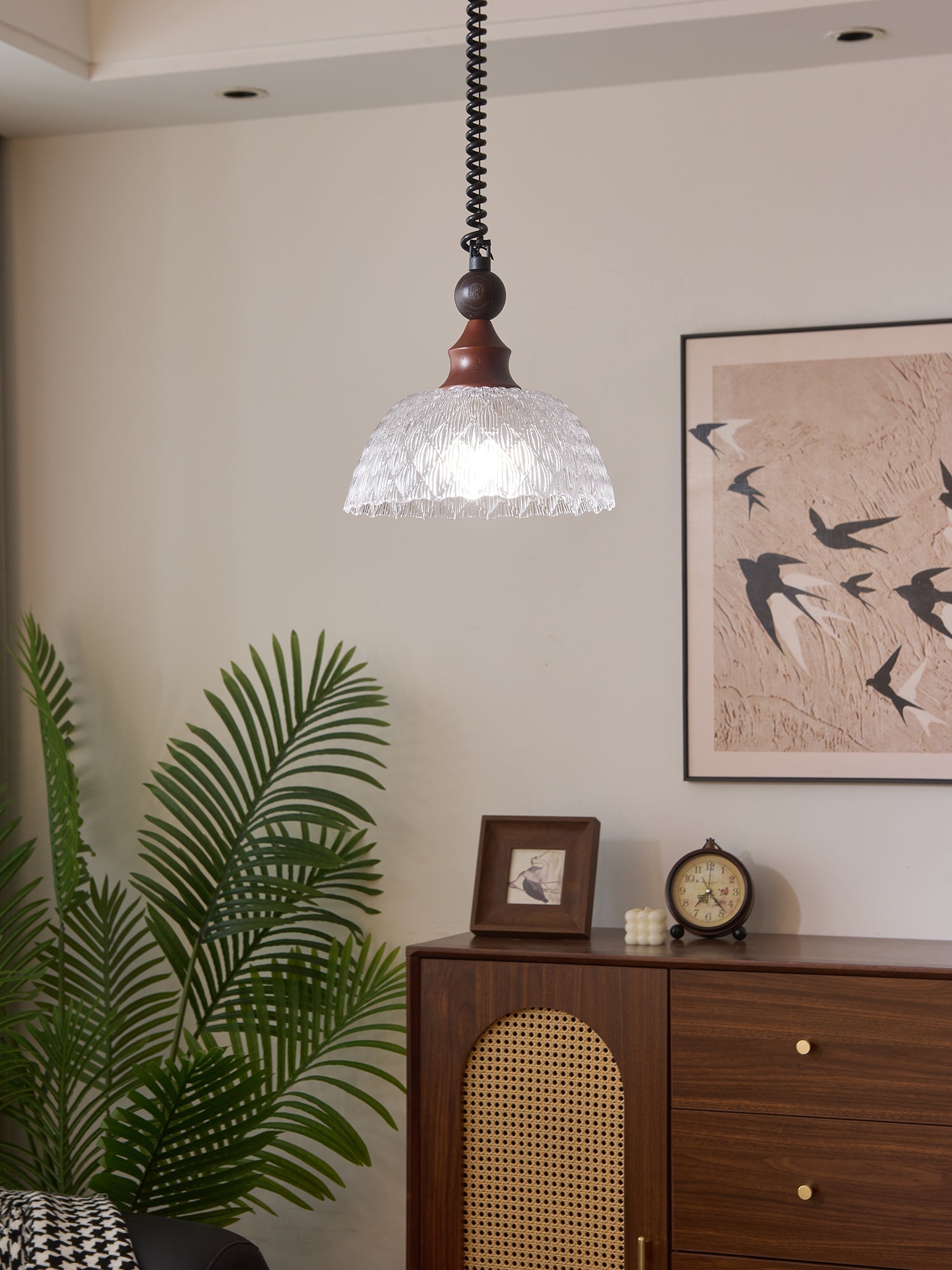 Nydoreth Elegance Vintage Art Wood Pendant Lamp-Neutral Decor