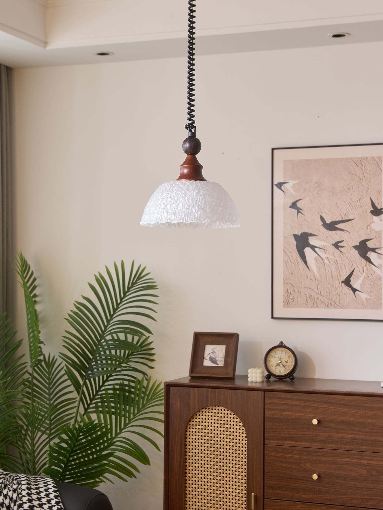Nydoreth Elegance Vintage Art Wood Pendant Lamp-Neutral Decor