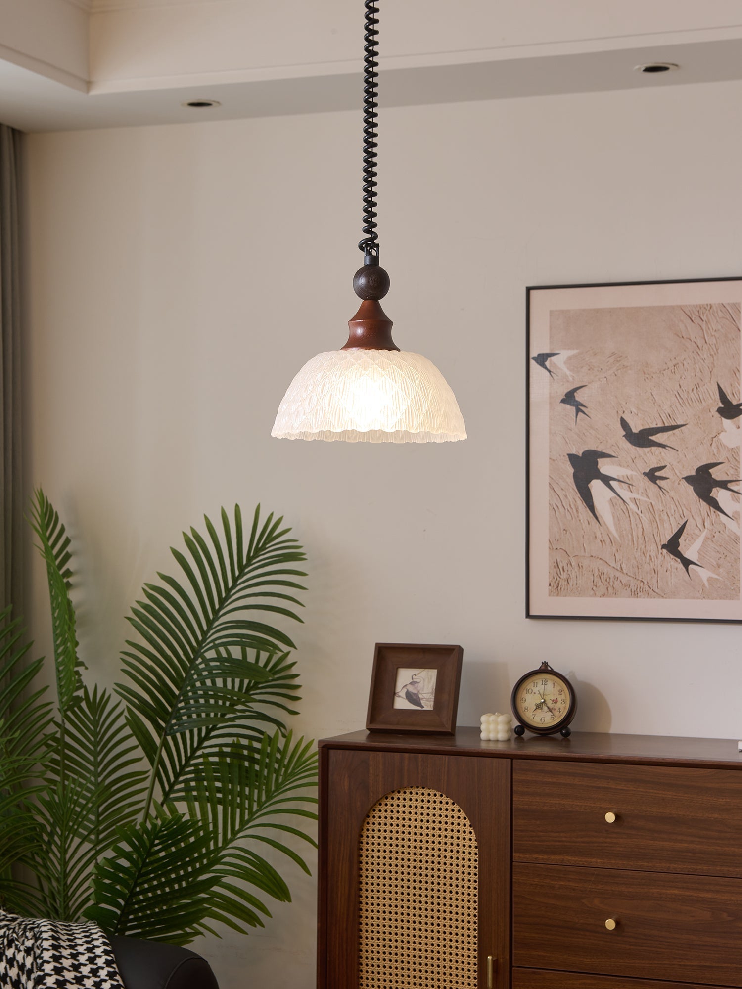 Nydoreth Elegance Vintage Art Wood Pendant Lamp-Neutral Decor