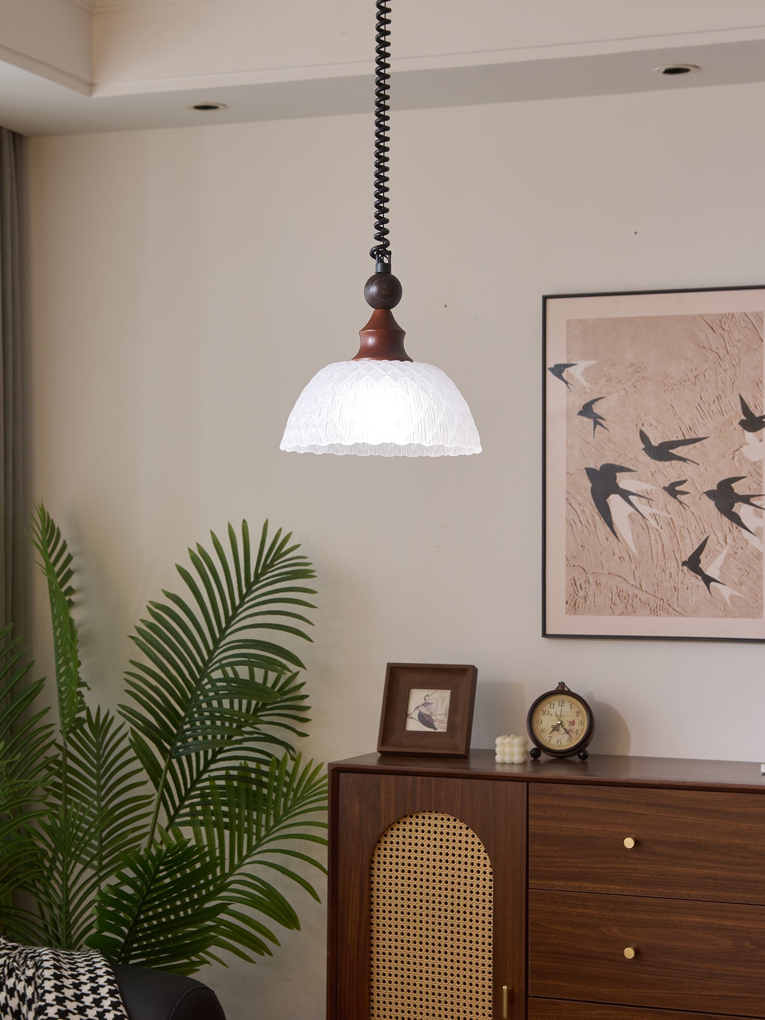 Nydoreth Elegance Vintage Art Wood Pendant Lamp-Neutral Decor
