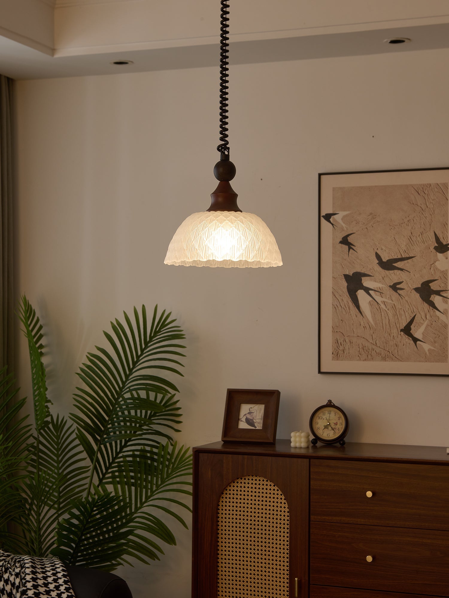 Nydoreth Elegance Vintage Art Wood Pendant Lamp-Neutral Decor