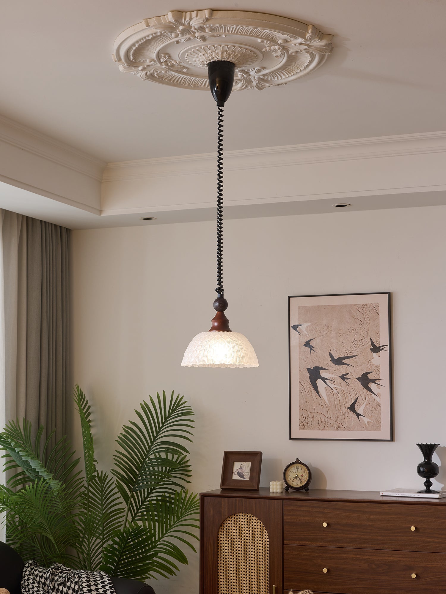 Nydoreth Elegance Vintage Art Wood Pendant Lamp-Neutral Decor