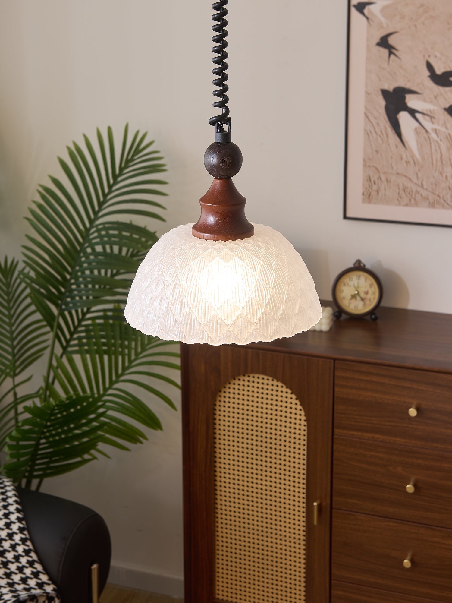 Nydoreth Elegance Vintage Art Wood Pendant Lamp-Neutral Decor