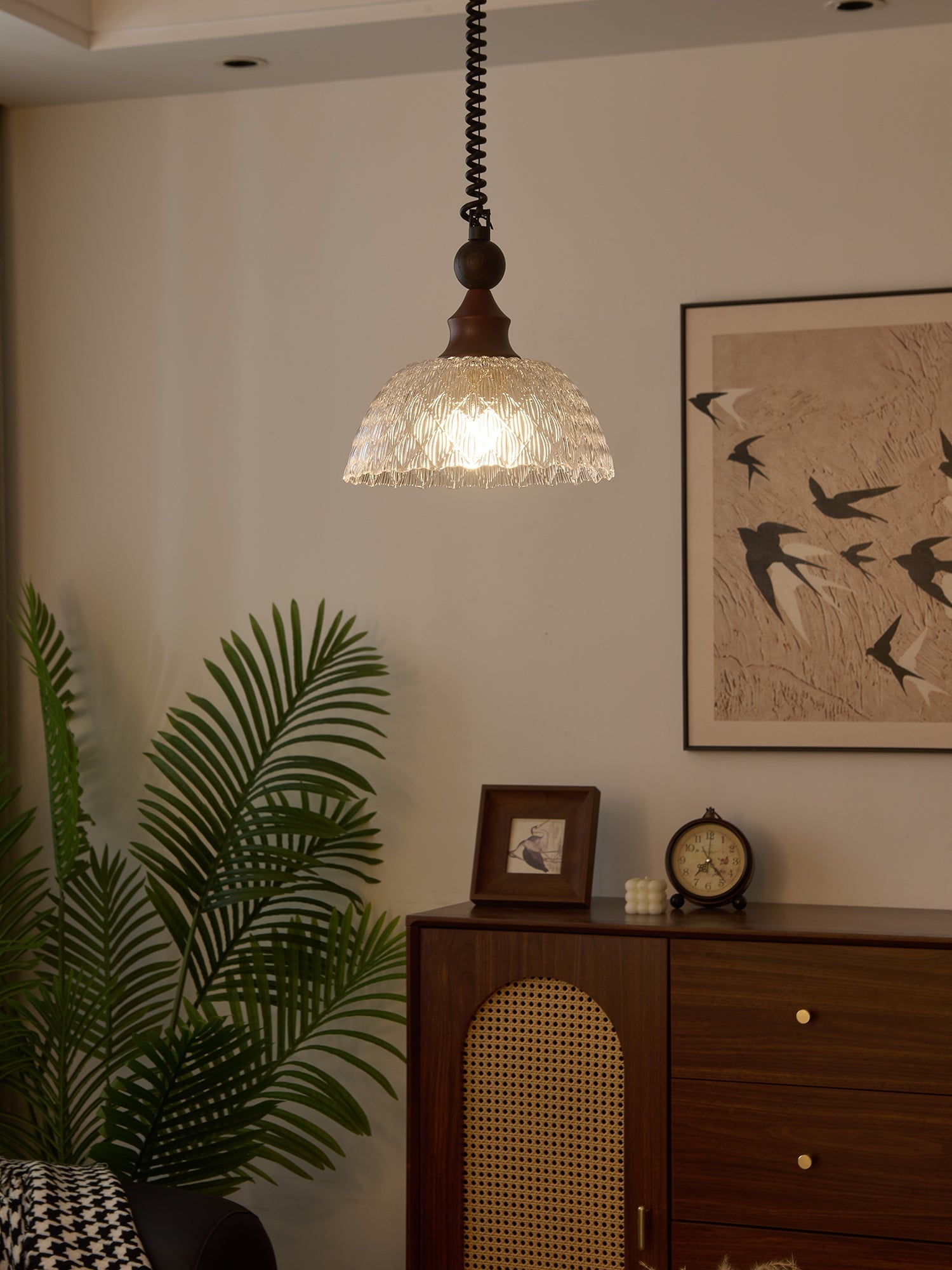 Nydoreth Elegance Vintage Art Wood Pendant Lamp-Neutral Decor