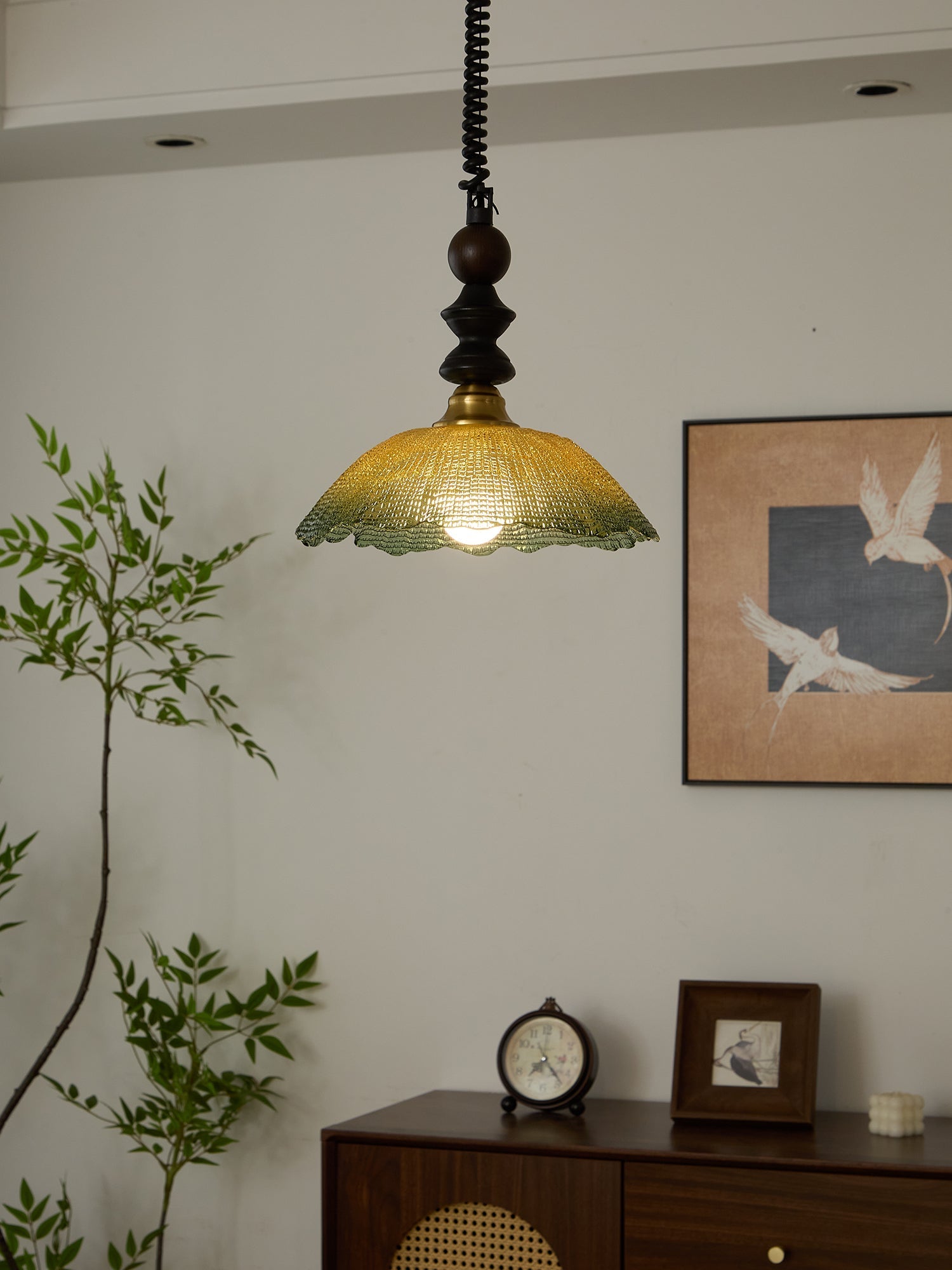 Nydoreth Elegance Vintage Art Wood Pendant Lamp-Neutral Decor