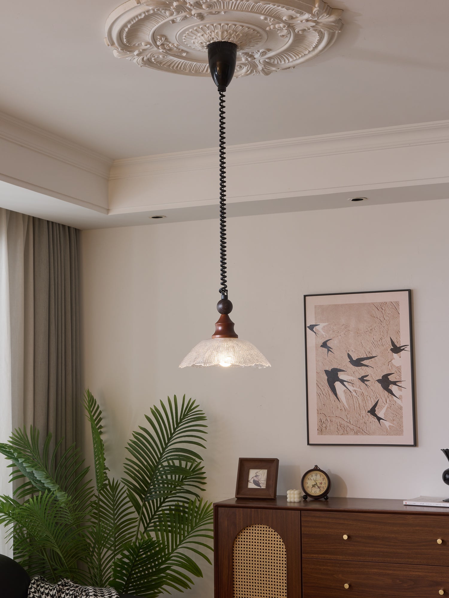 Nydoreth Elegance Vintage Art Wood Pendant Lamp-Neutral Decor