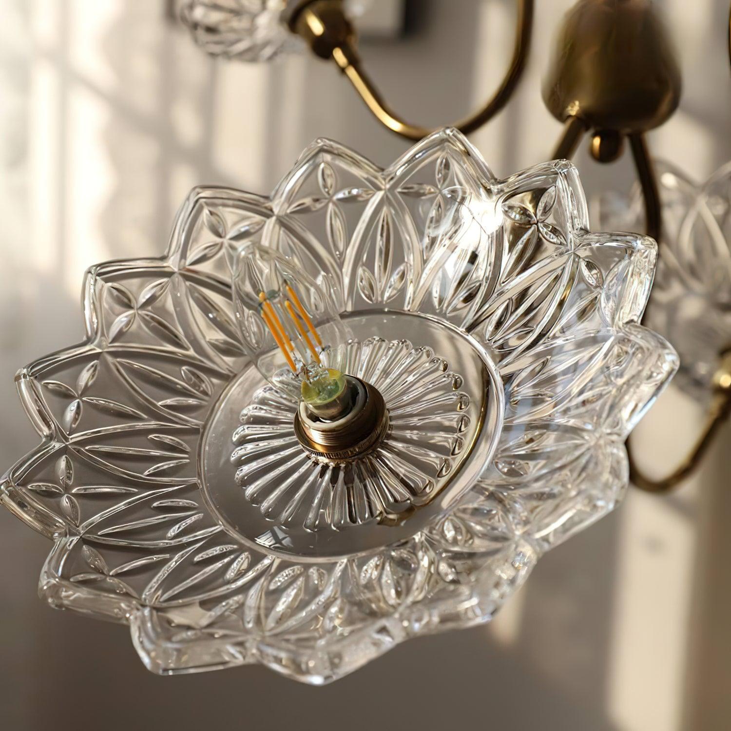 Lustra Chandelier Brass Glass Floral Vintage-Neutral Decor