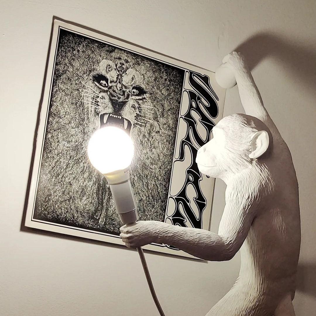 Bnx Art Unique Monkey Resin Wall Lamp-Neutral Decor