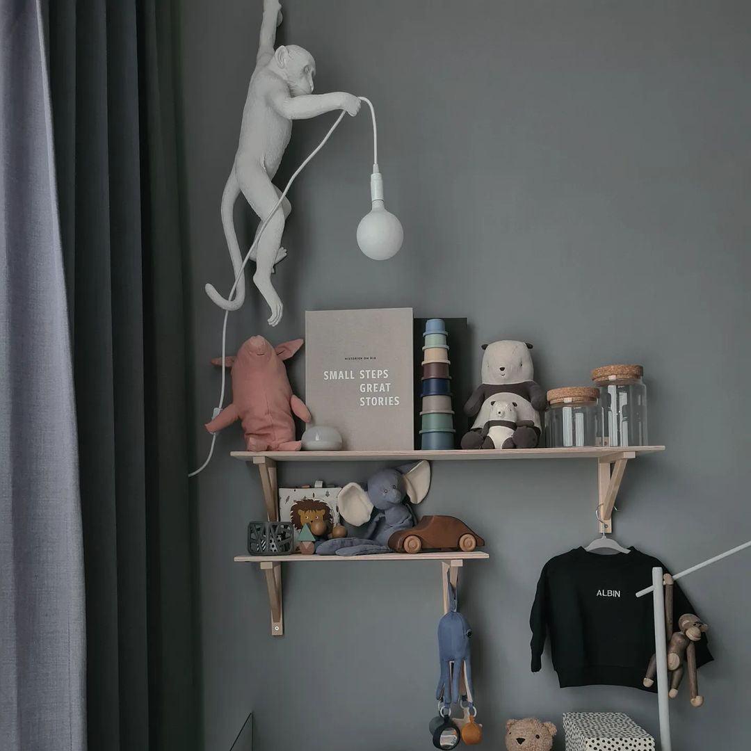 Bnx Art Unique Monkey Resin Wall Lamp-Neutral Decor