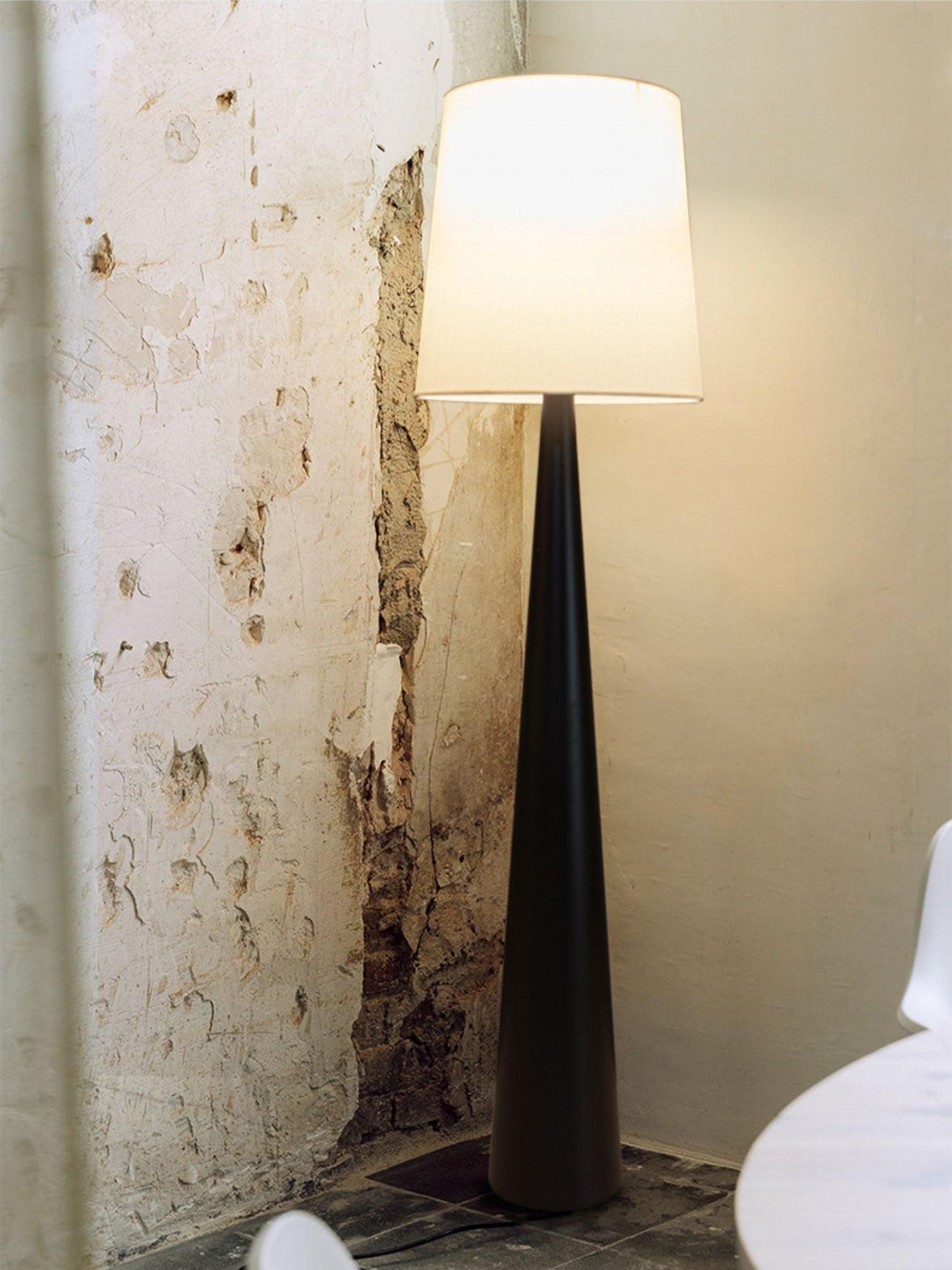 Brenor Fabric Minimalist Floor Lamp-Neutral Decor