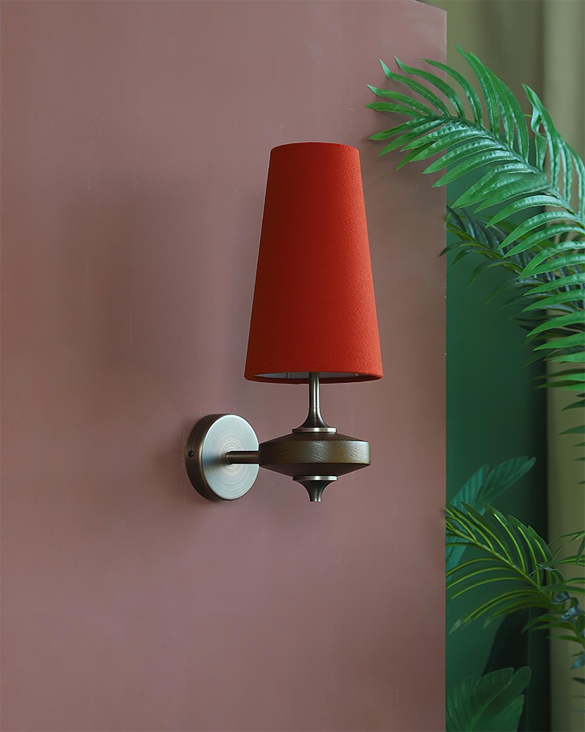 Alistair Wall Lamp